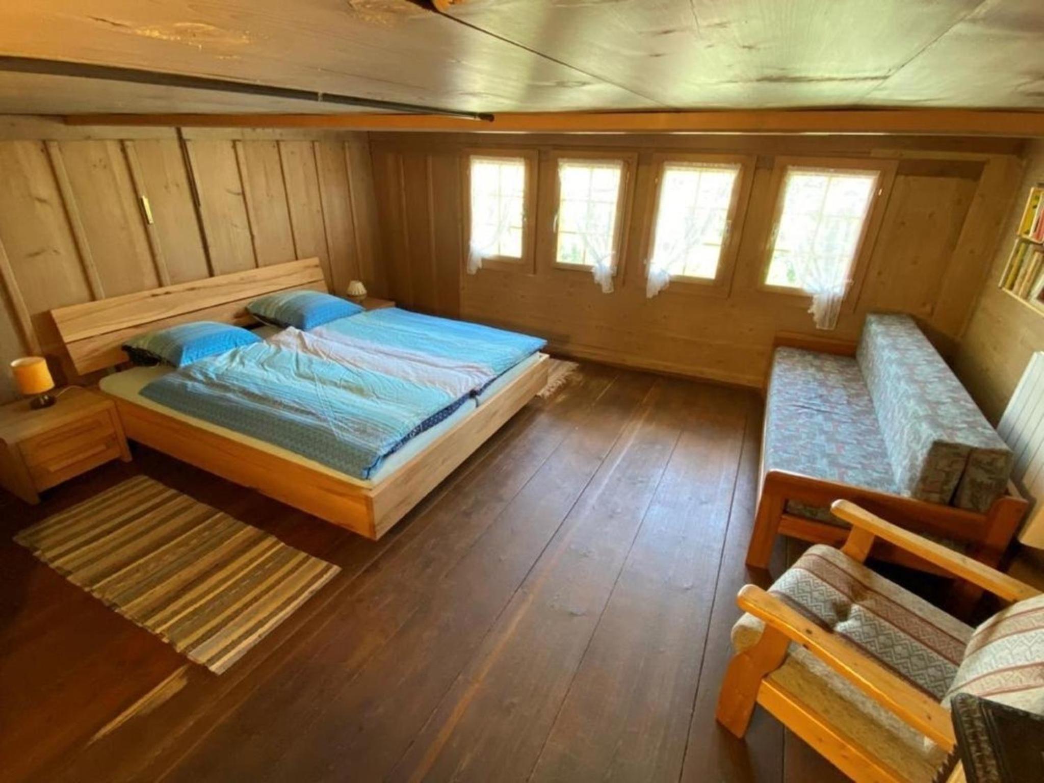 Three-Bedroom Vacation Home  photo 2
