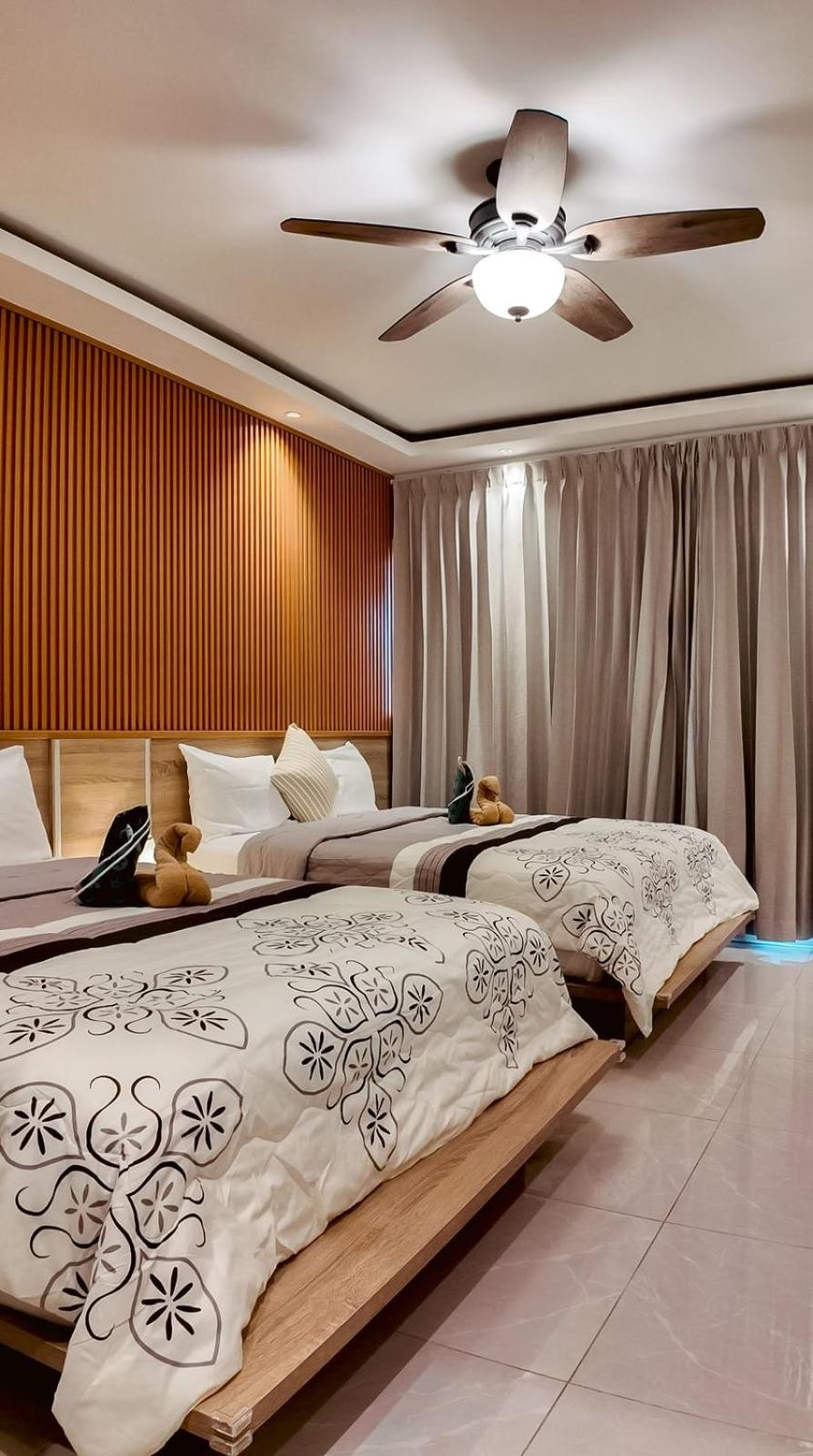 Deluxe Quadruple Room