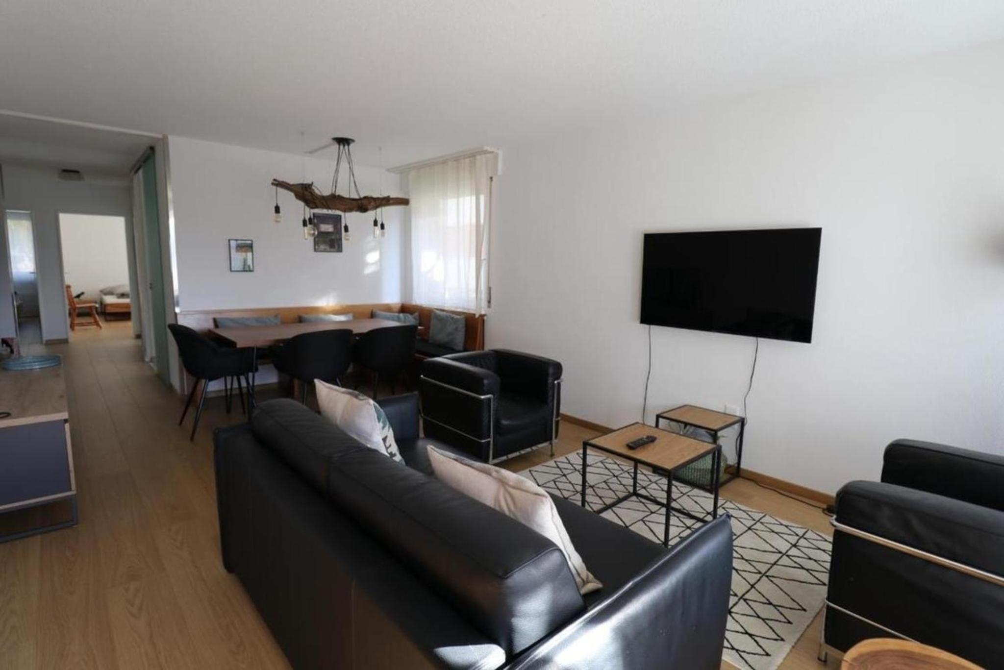 Apartment photo 3