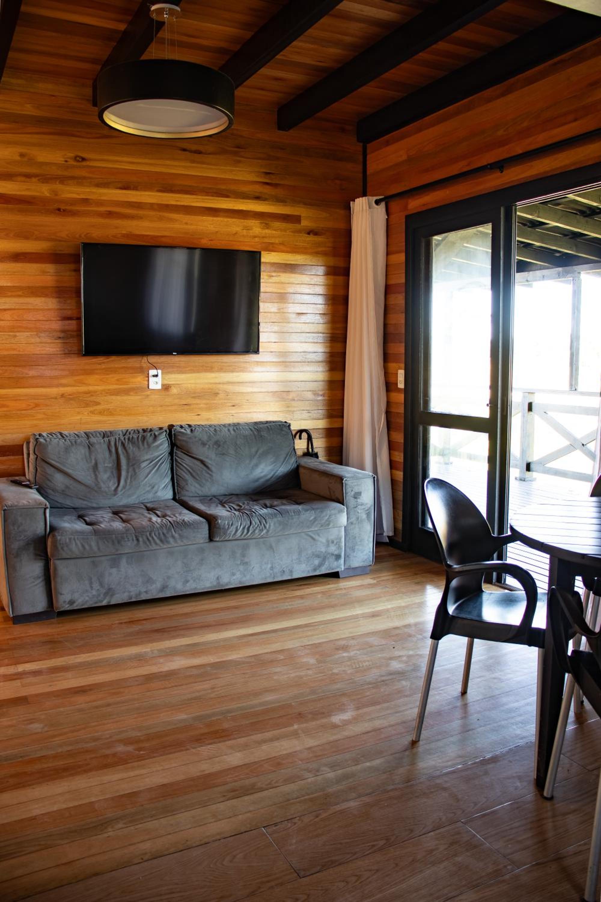 Three-Bedroom Chalet photo 1