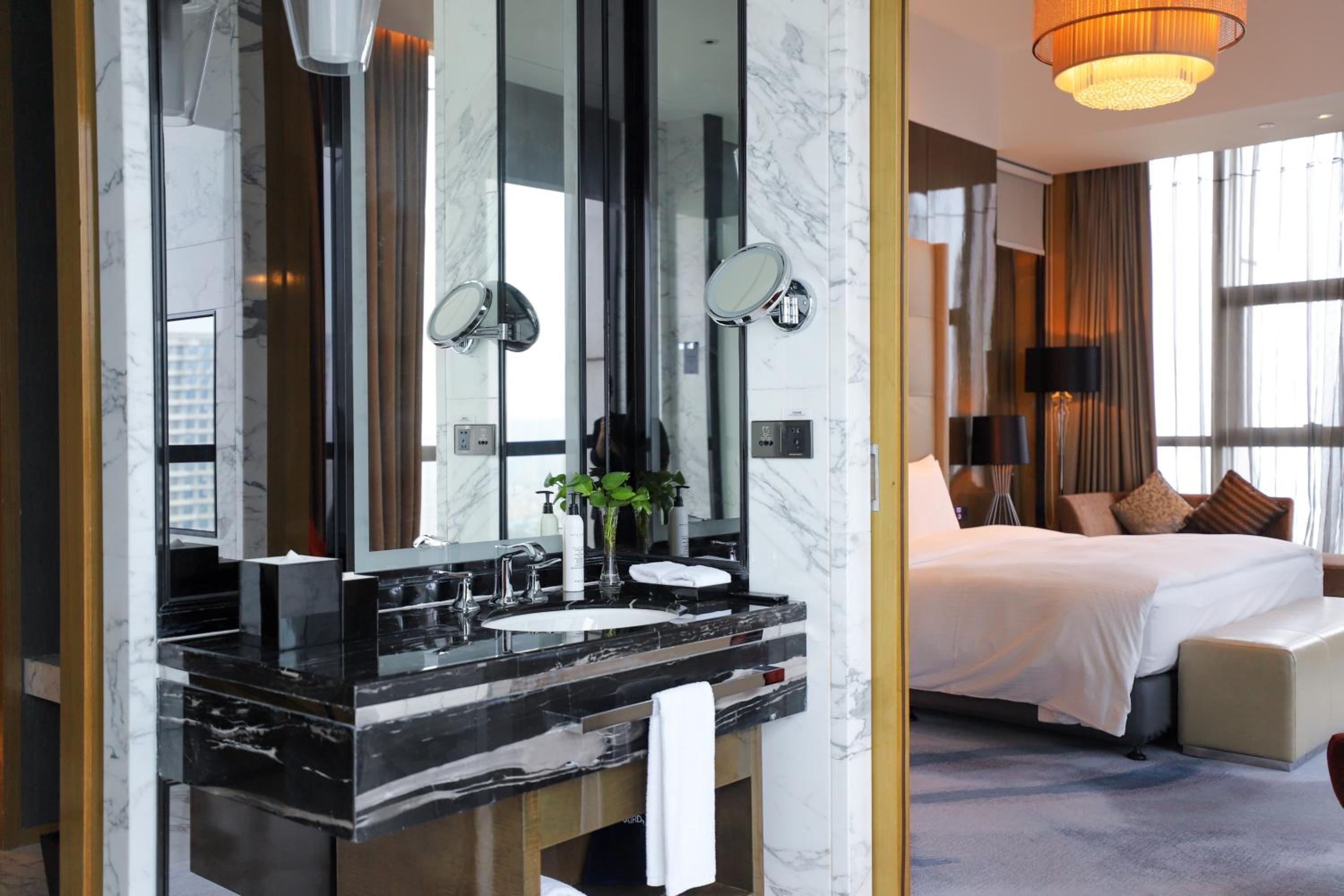 Executive Suite photo 1