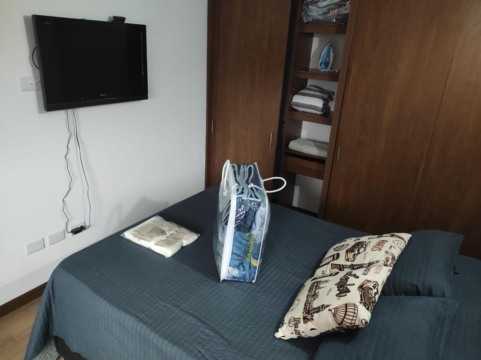 Three-Bedroom Apartment photo 1