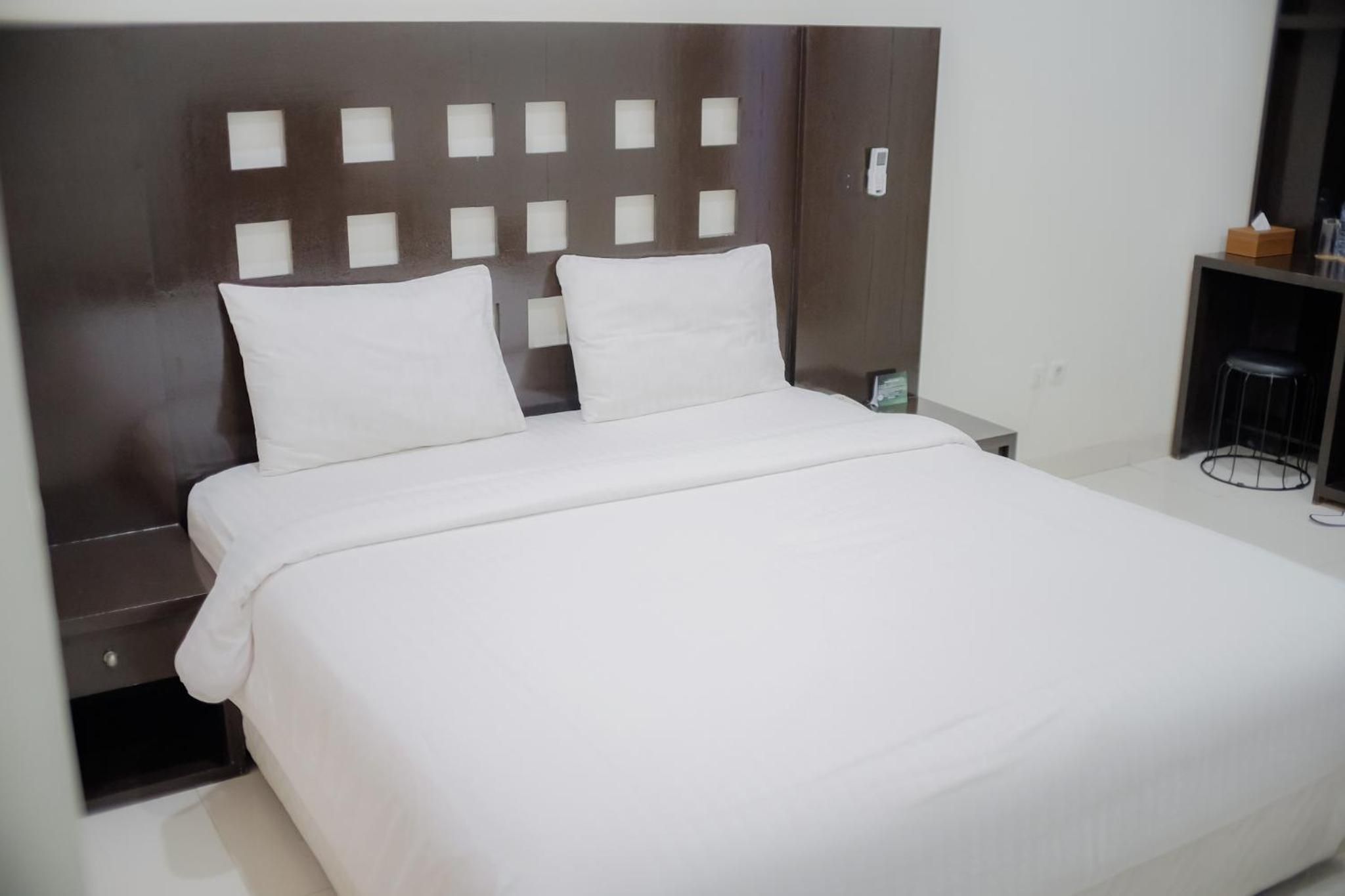 Standard Double or Twin Room - Photo 3