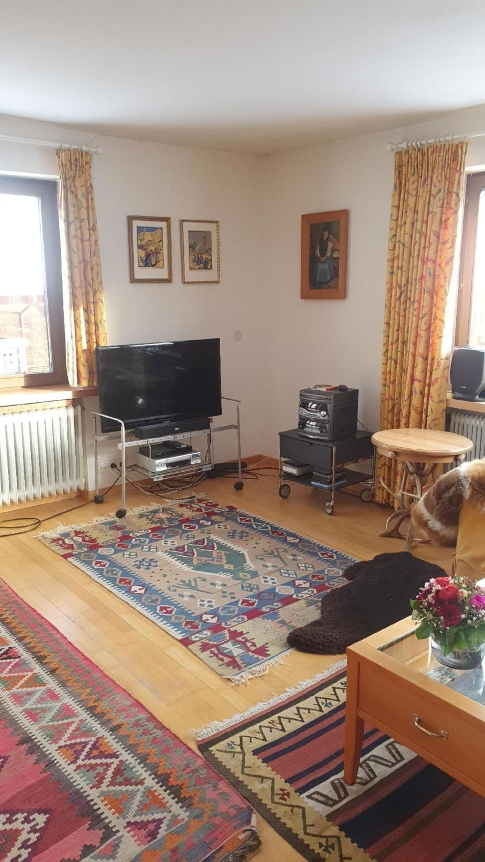 Apartment photo 1