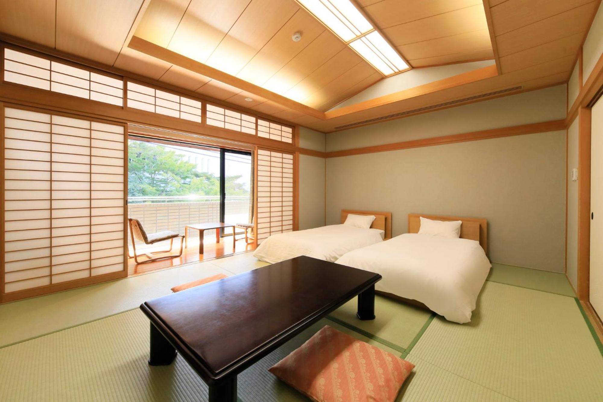 Standard Twin Room photo 2
