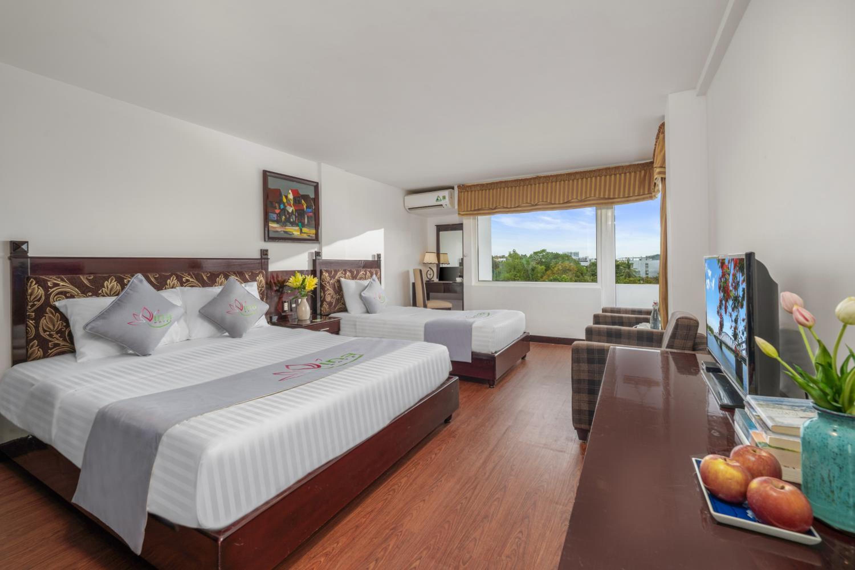 Deluxe Triple Room photo 2