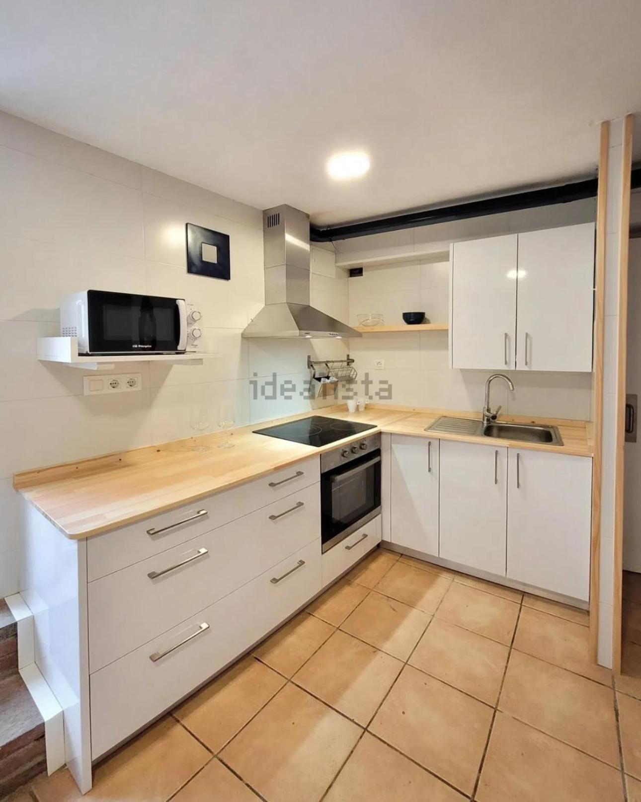 Apartment - Ground Floor photo 3