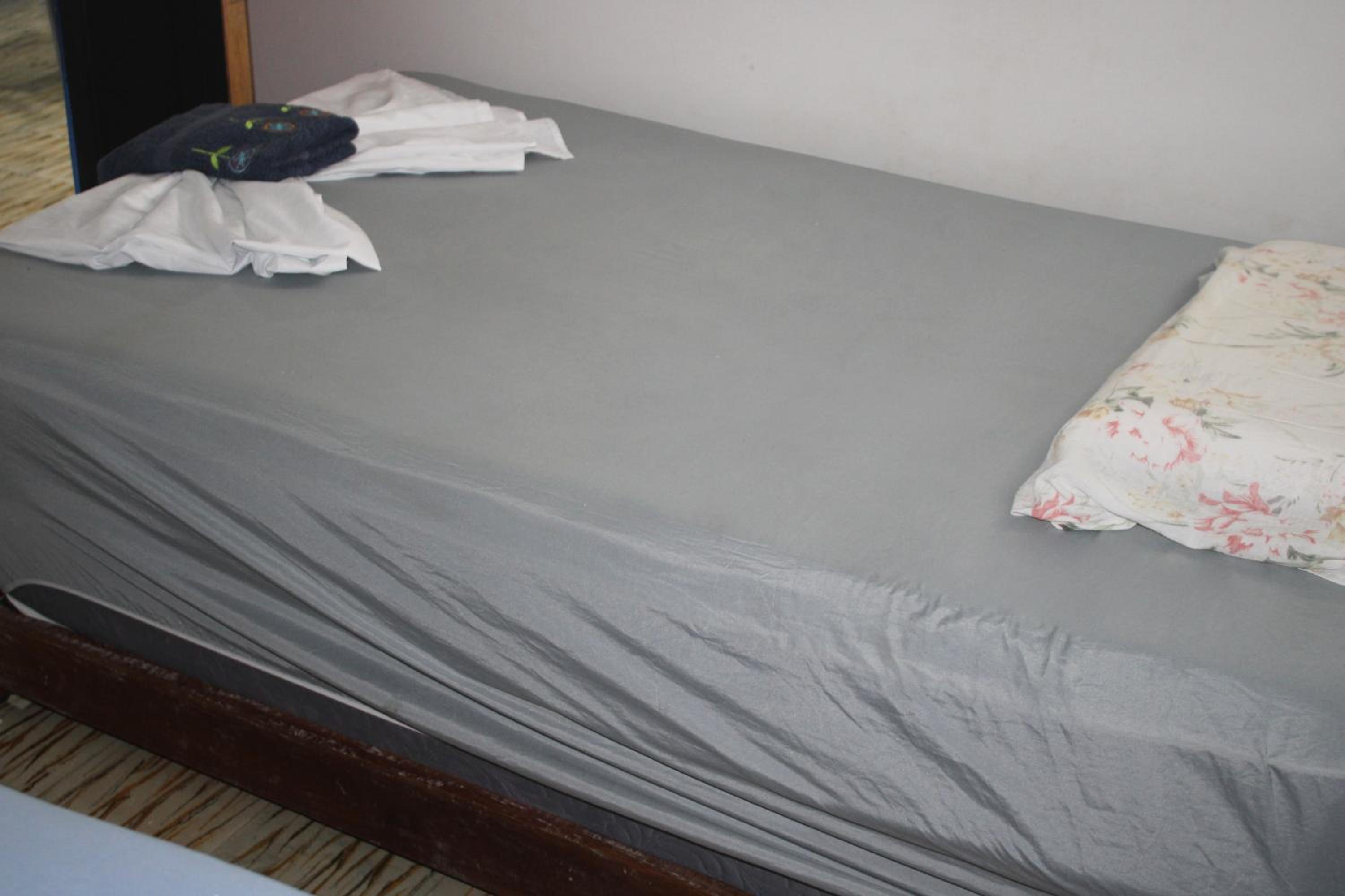 Twin Room With Private Bathroom photo 1