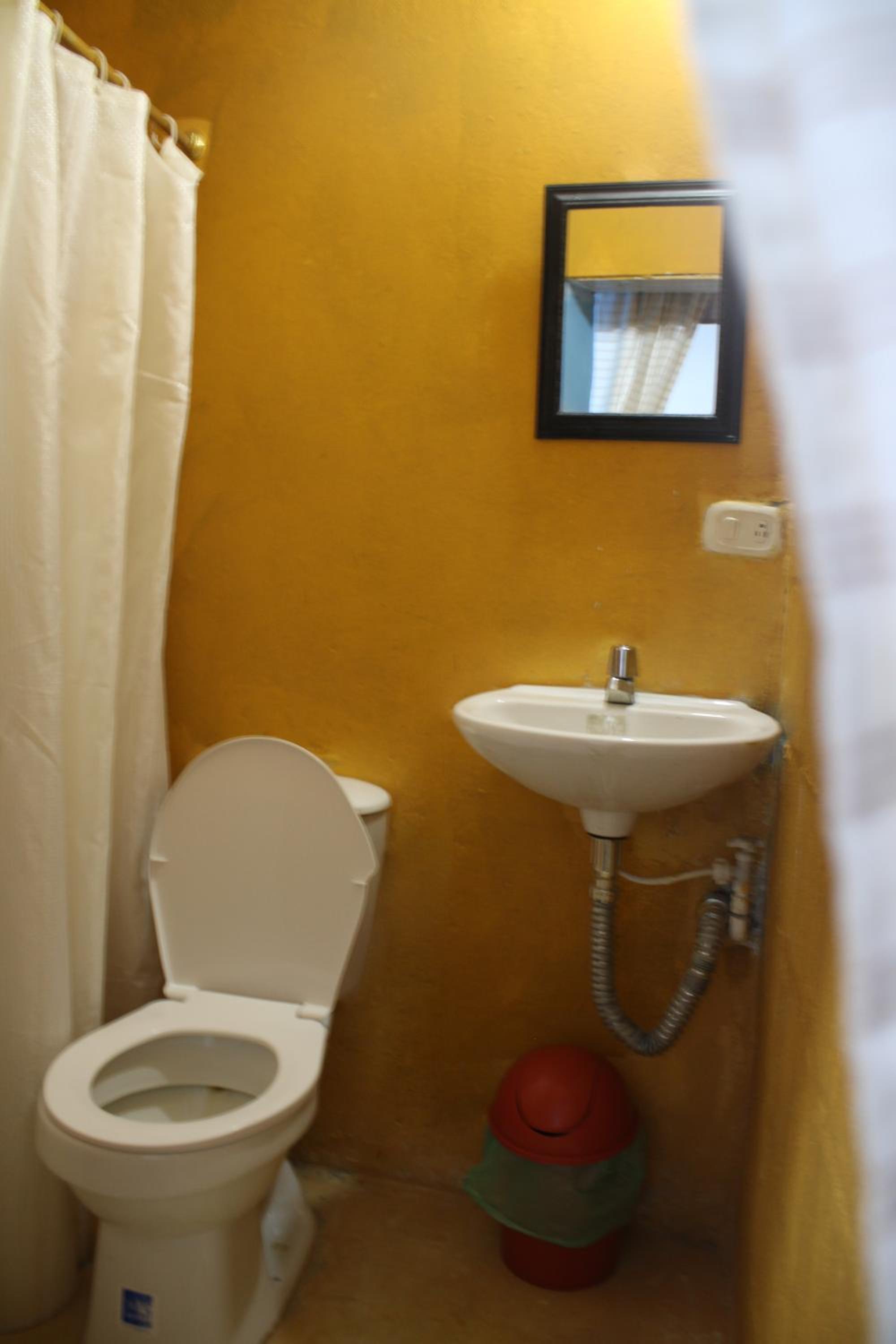 Double Room With Private Bathroom photo 2