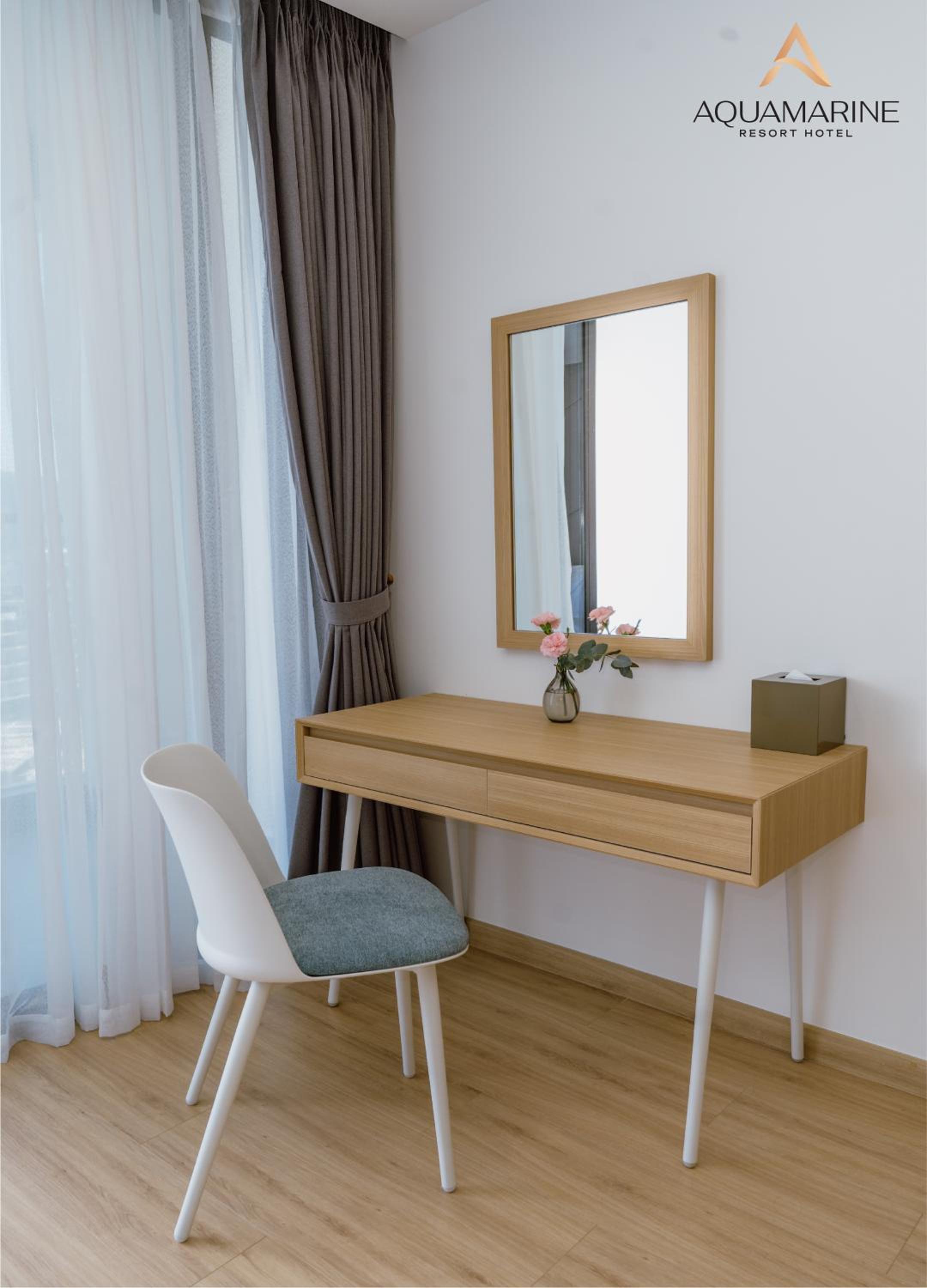 Deluxe Double Balcony with Ocean View - Photo 22