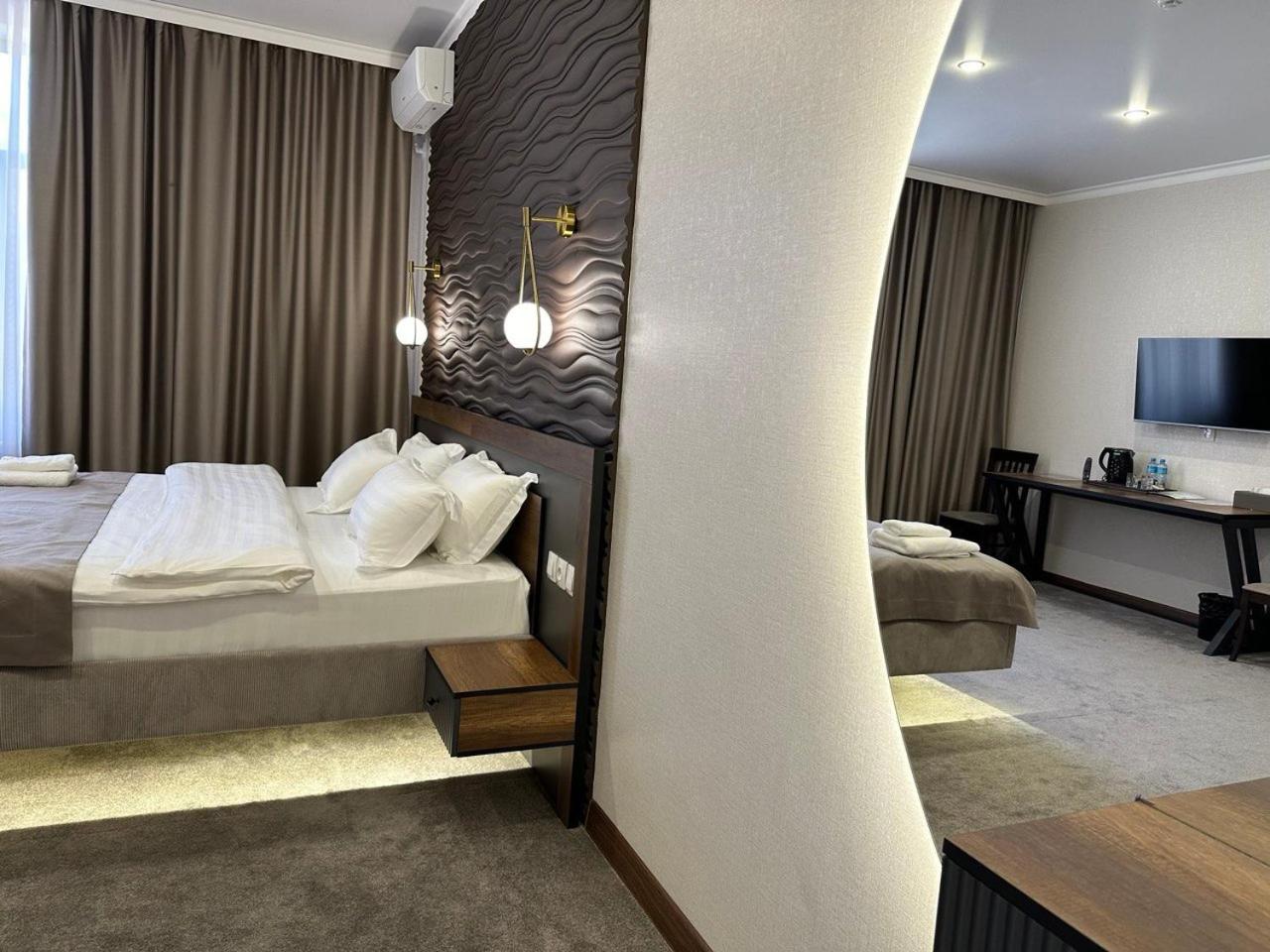 King Suite photo 2