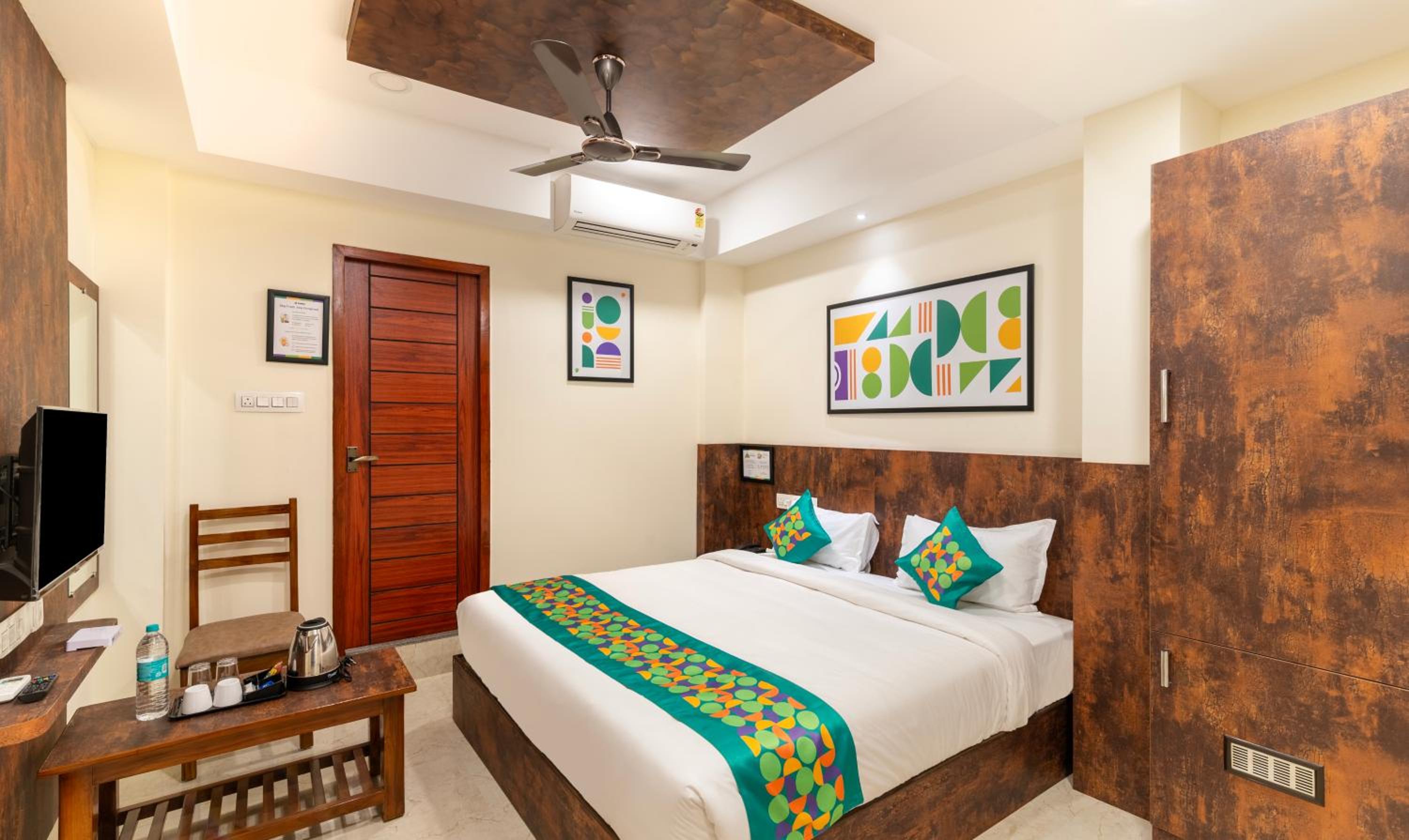 Standard Room - Photo 8