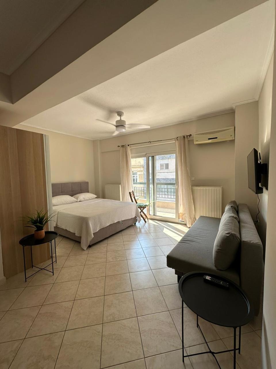 Studio Apartment with Balcony