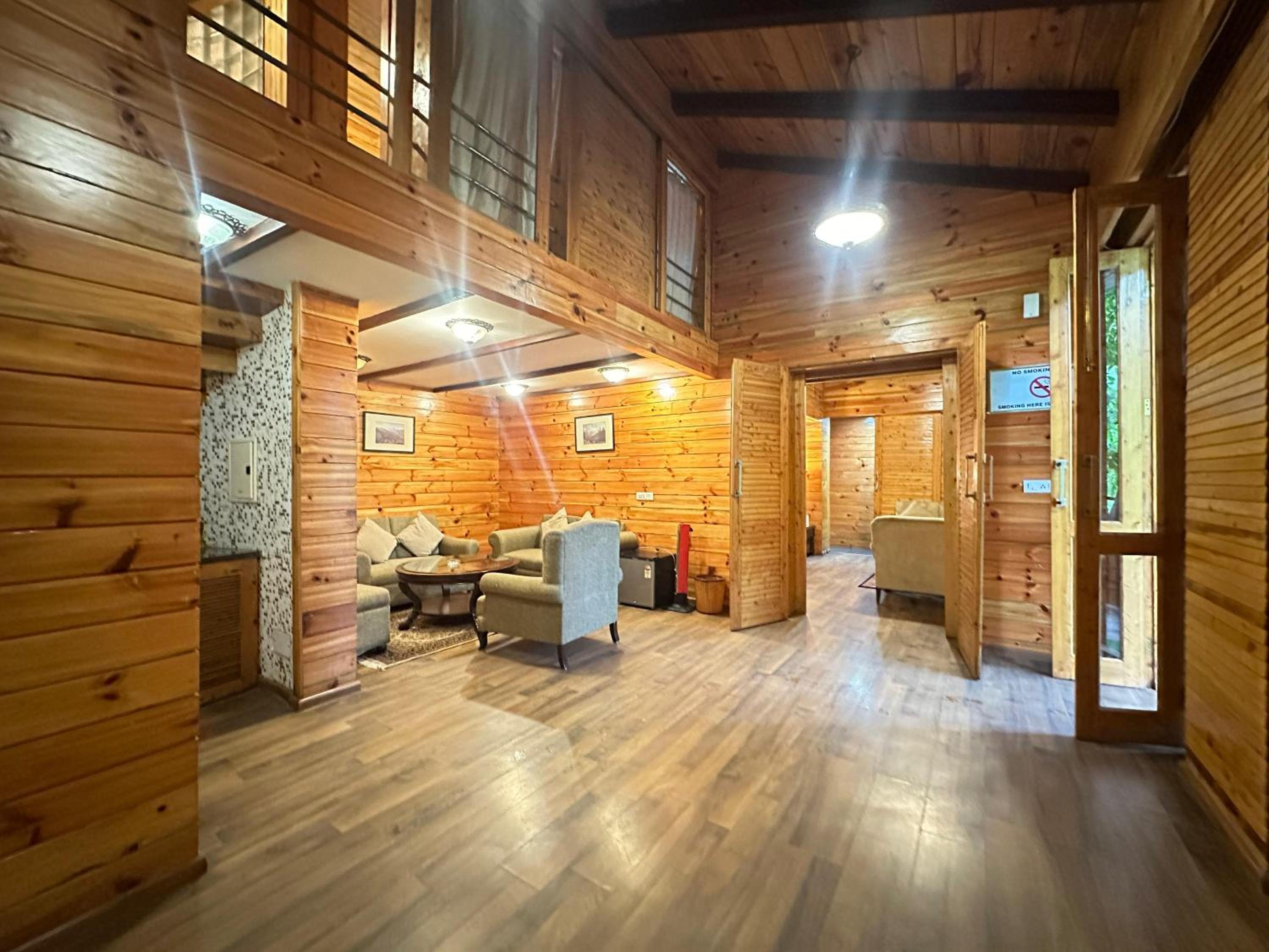 Three-Bedroom Villa - Rs.500/person credit on SPA usage - Photo 1