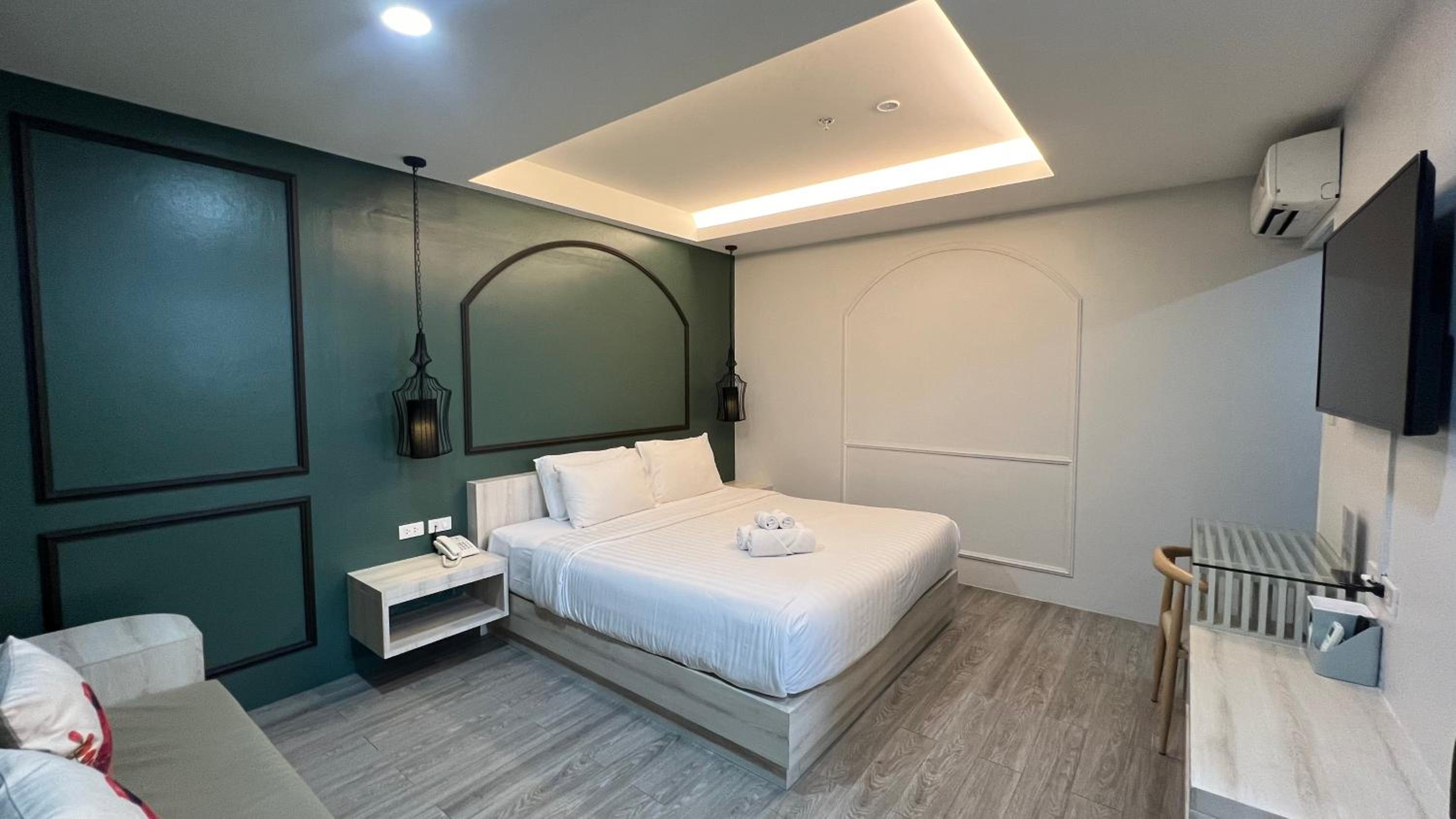 Superior Double Room - Photo 1
