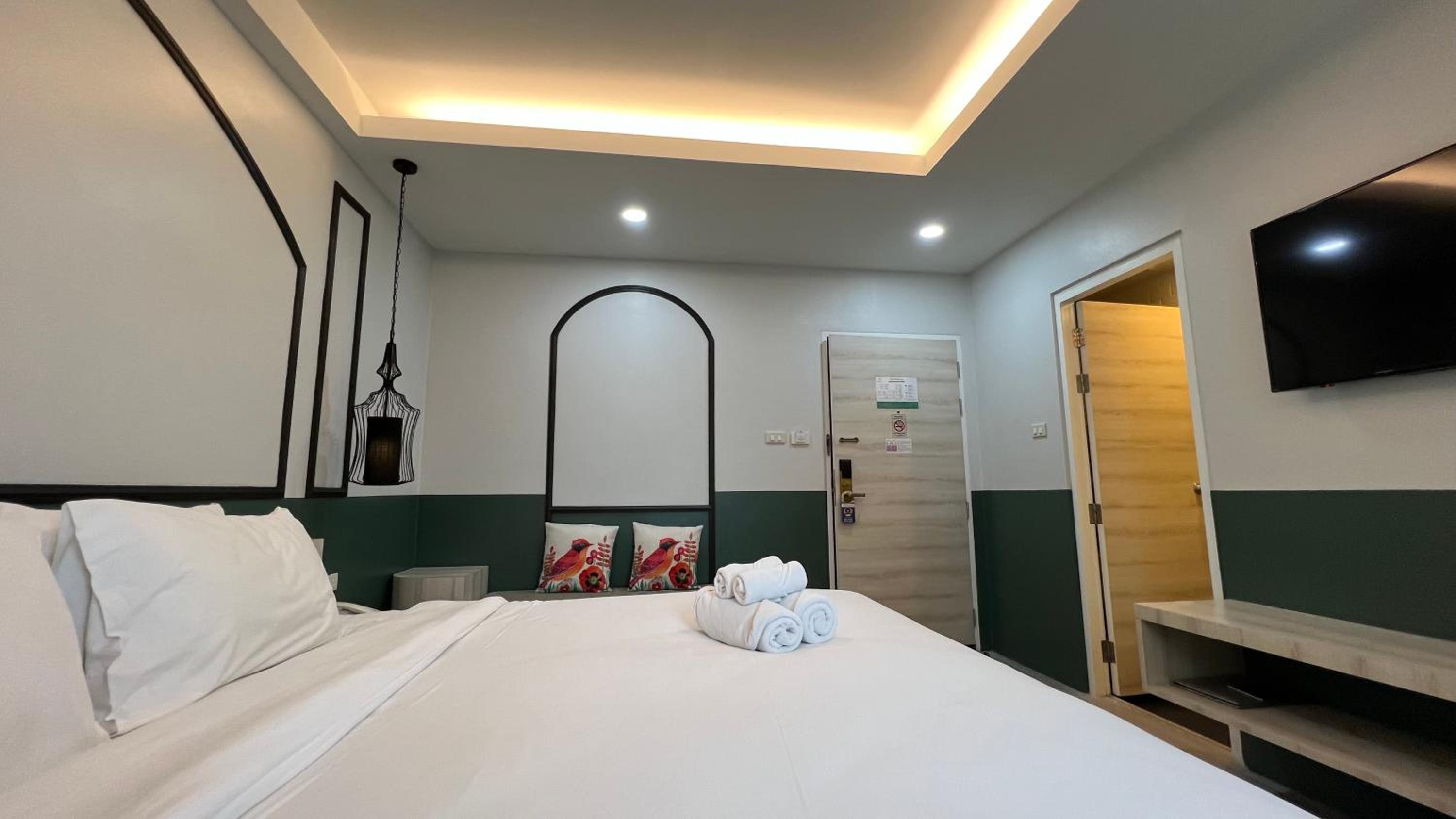 Deluxe Double Room - Photo 4