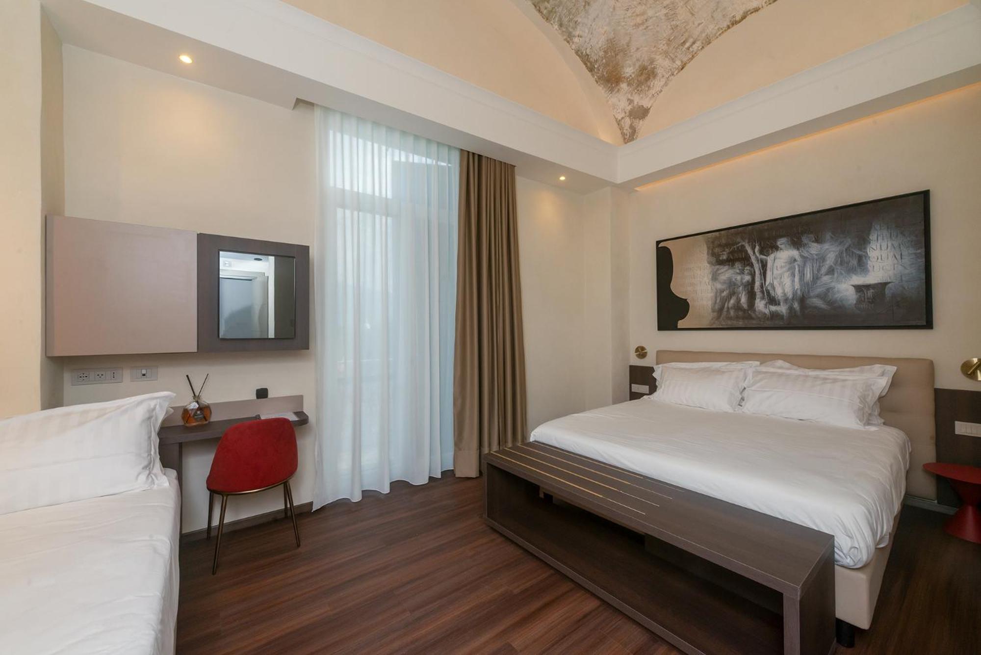 Superior Triple Room - Photo 1