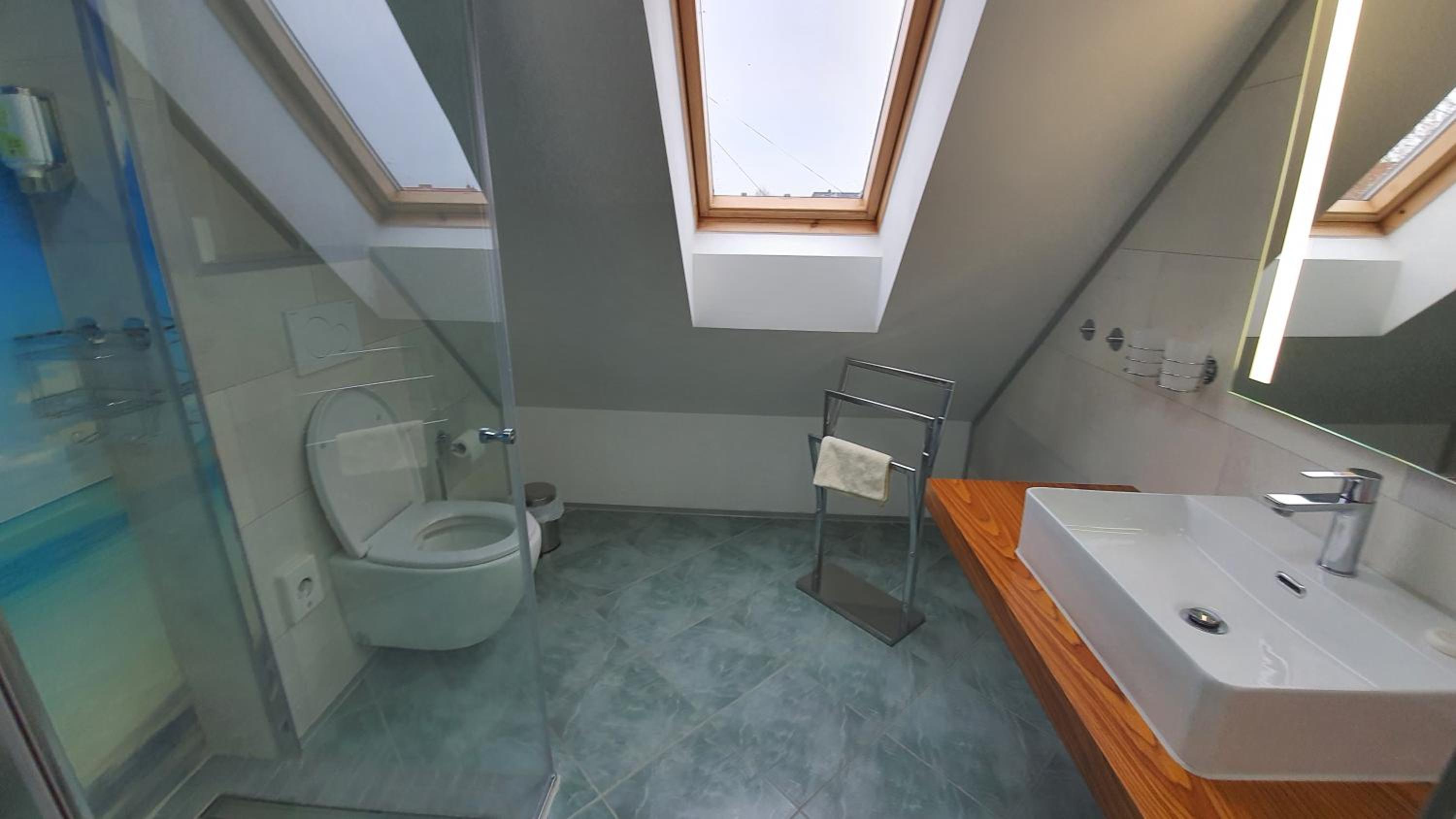 Double Room - Photo 2