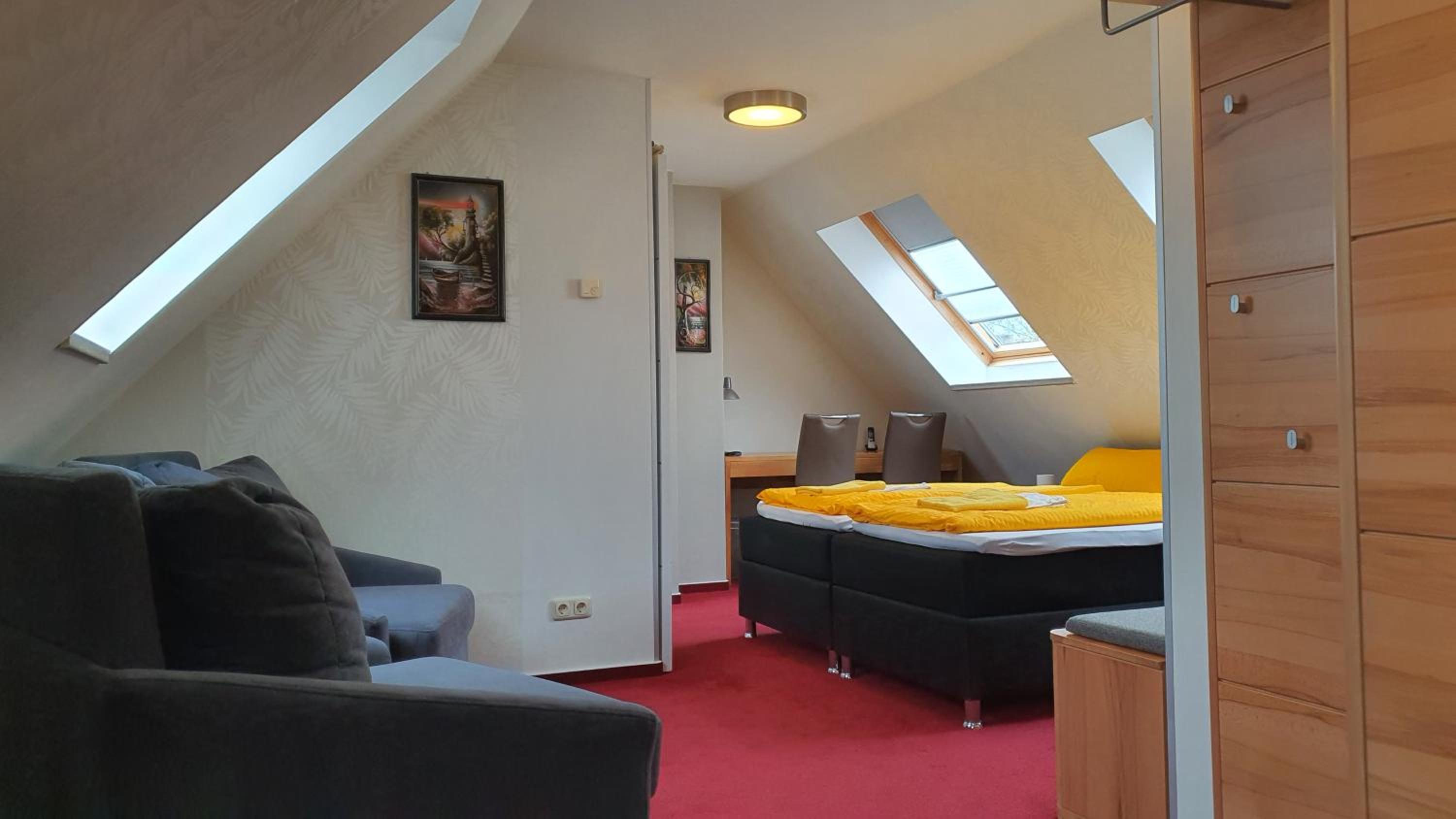 Quadruple Room - Photo 6