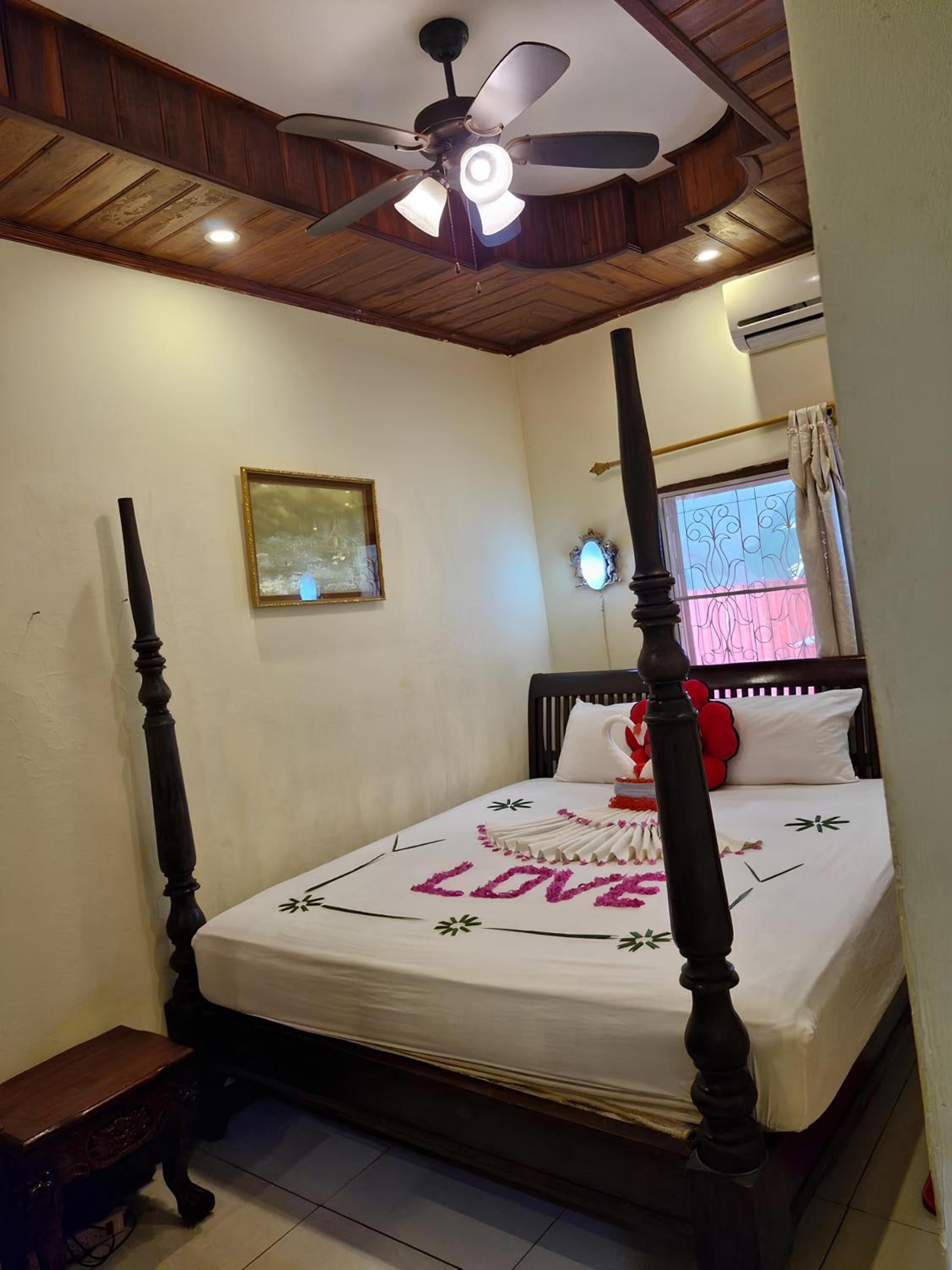 Standard Double Room - Photo 4