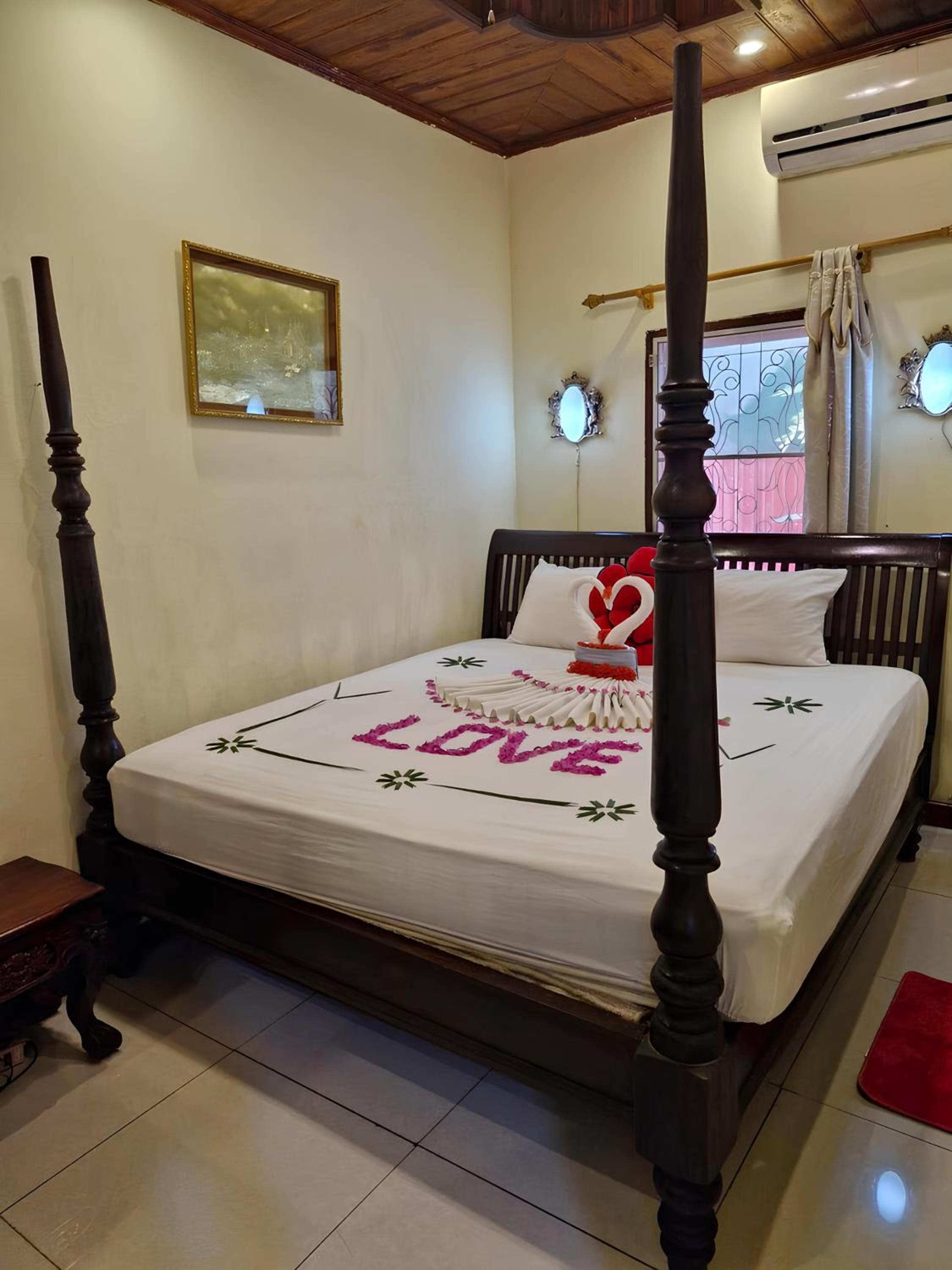 Standard Double Room - Photo 3