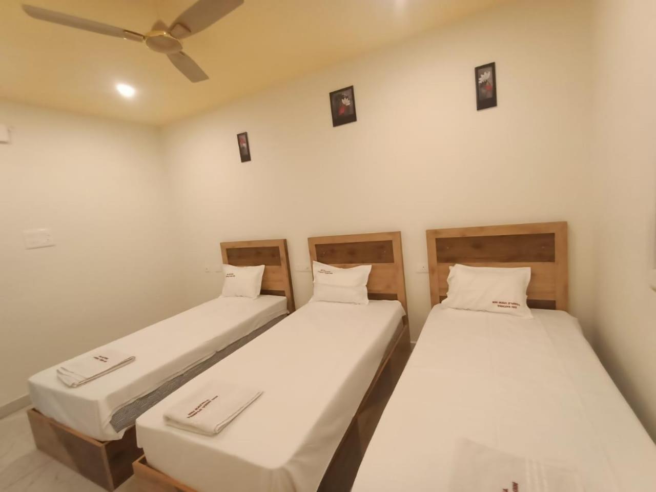 Triple Room - Photo 8