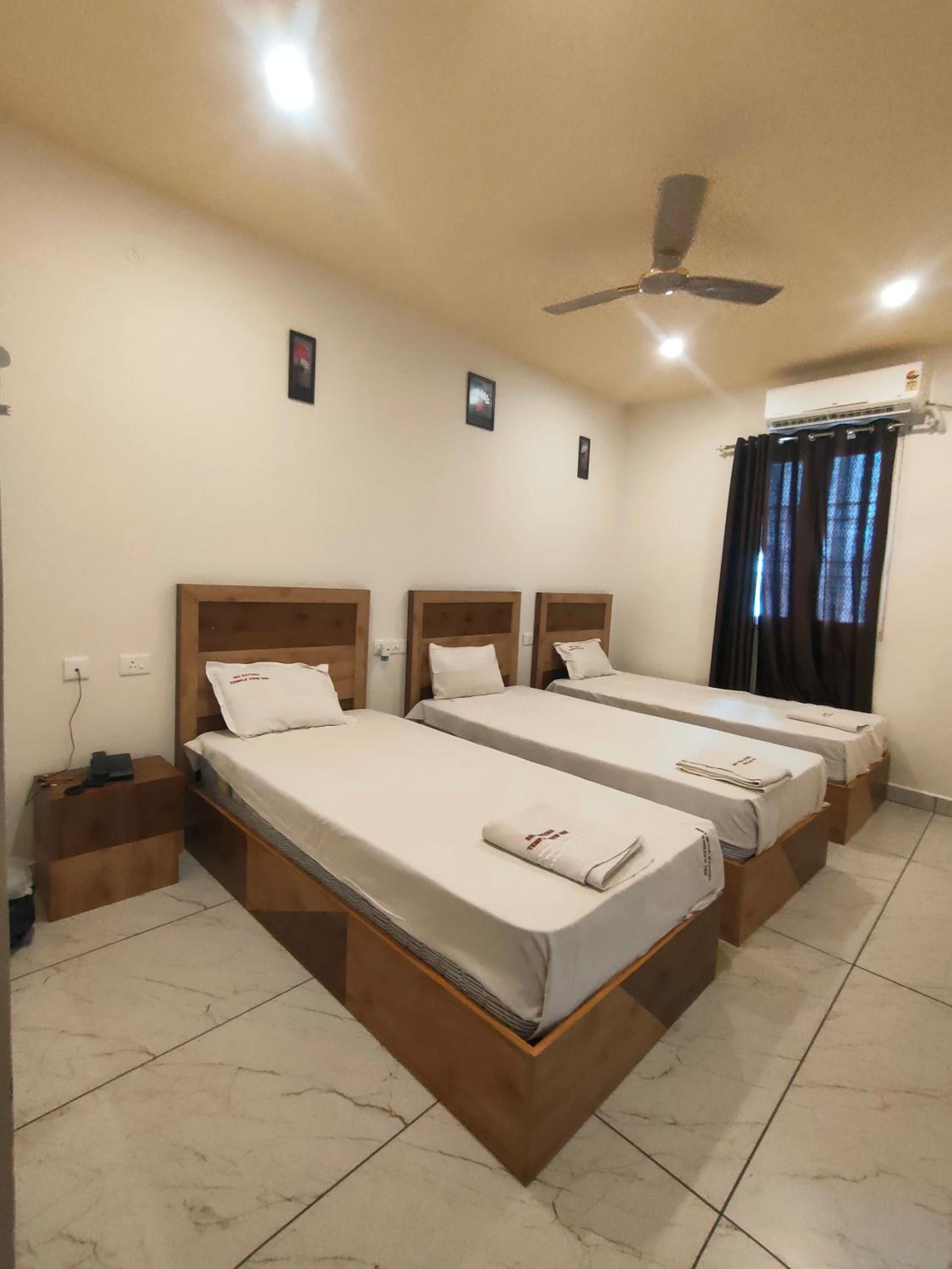 Triple Room - Photo 1