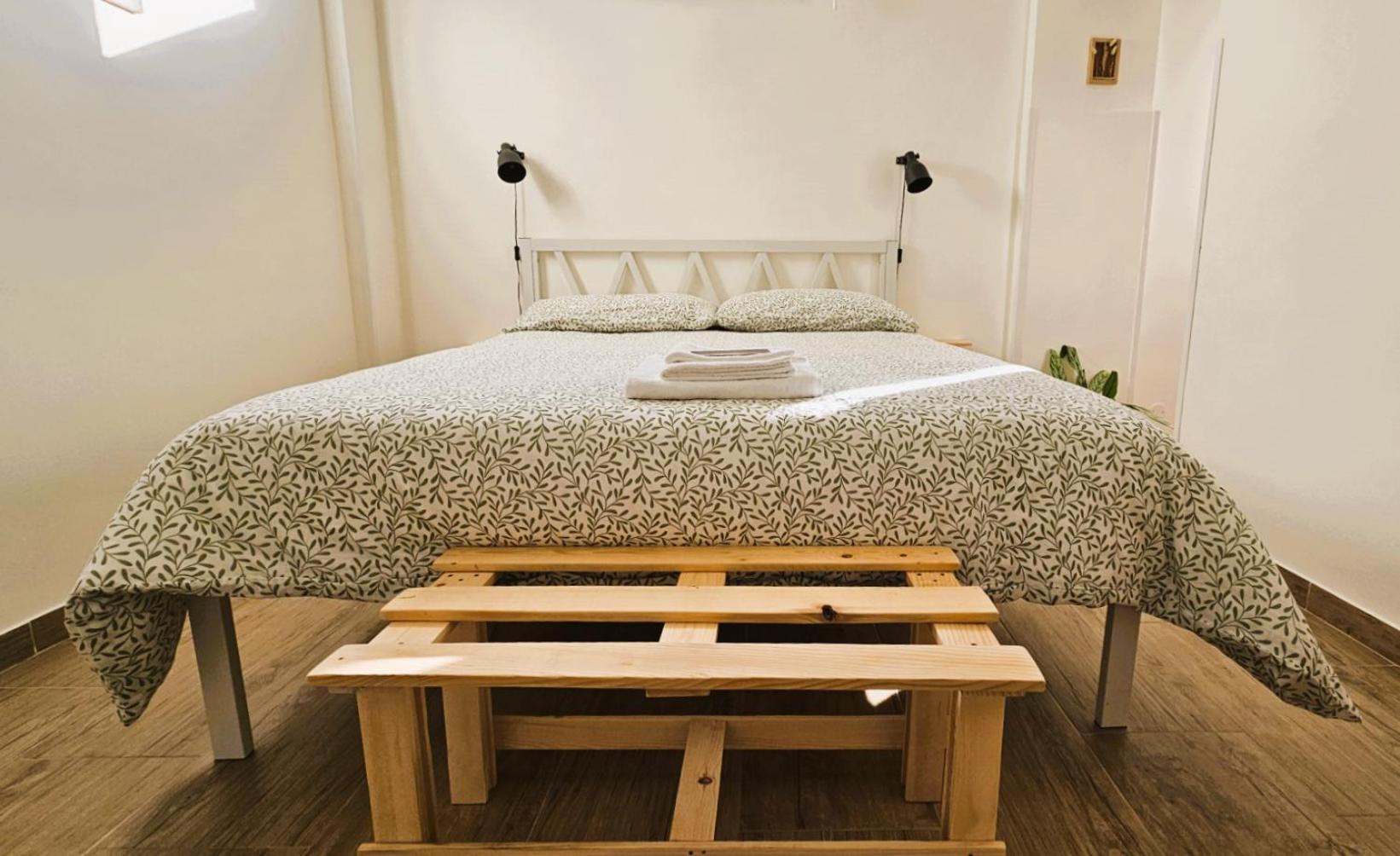 Large Double Room photo 1