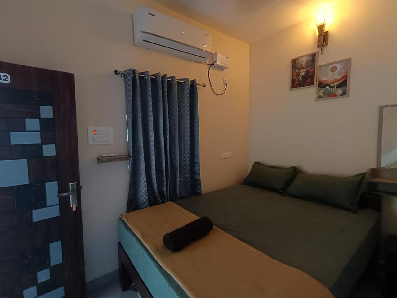 Standard Double Room - Photo 1