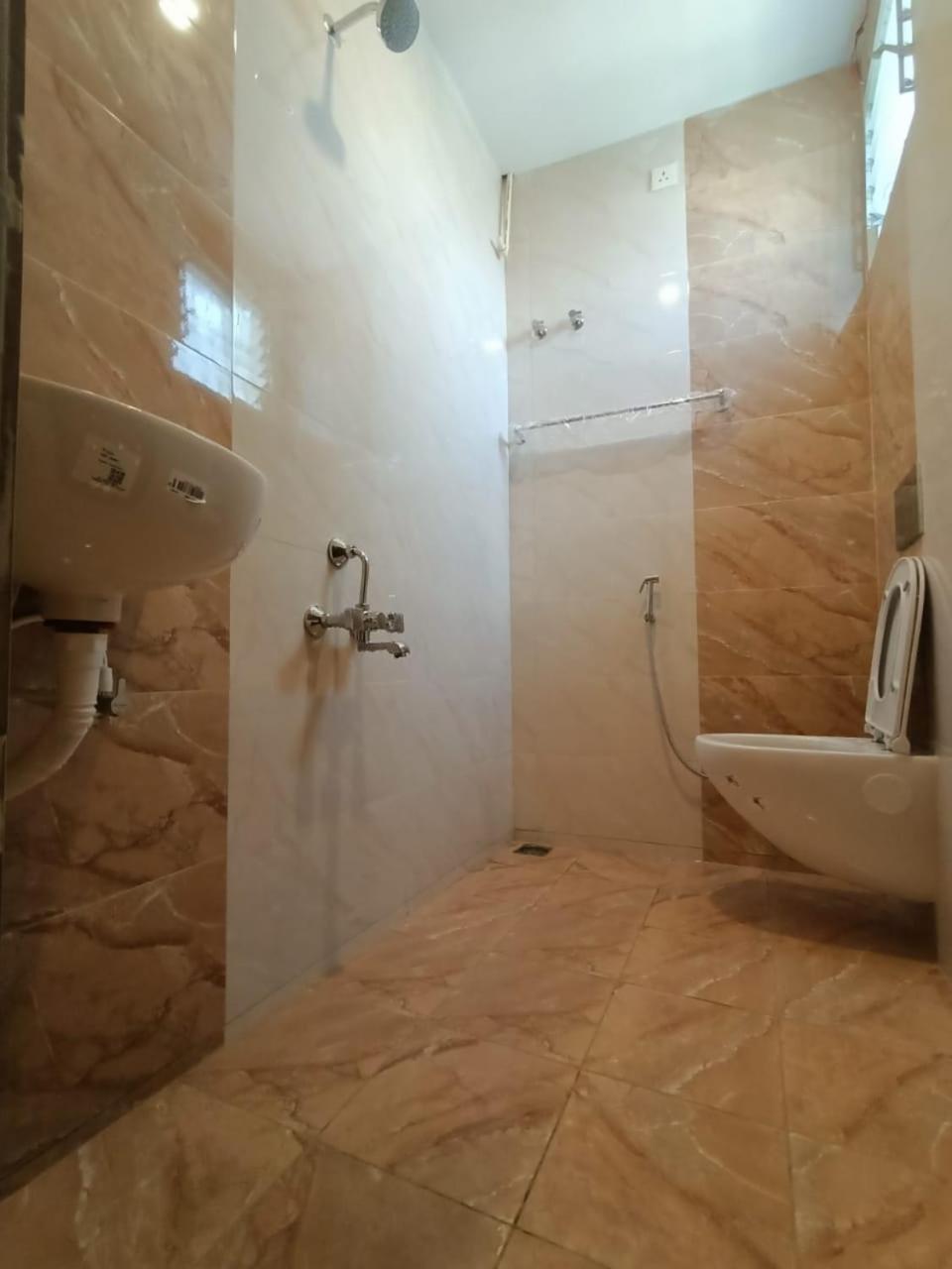 Deluxe Triple Room - Photo 10