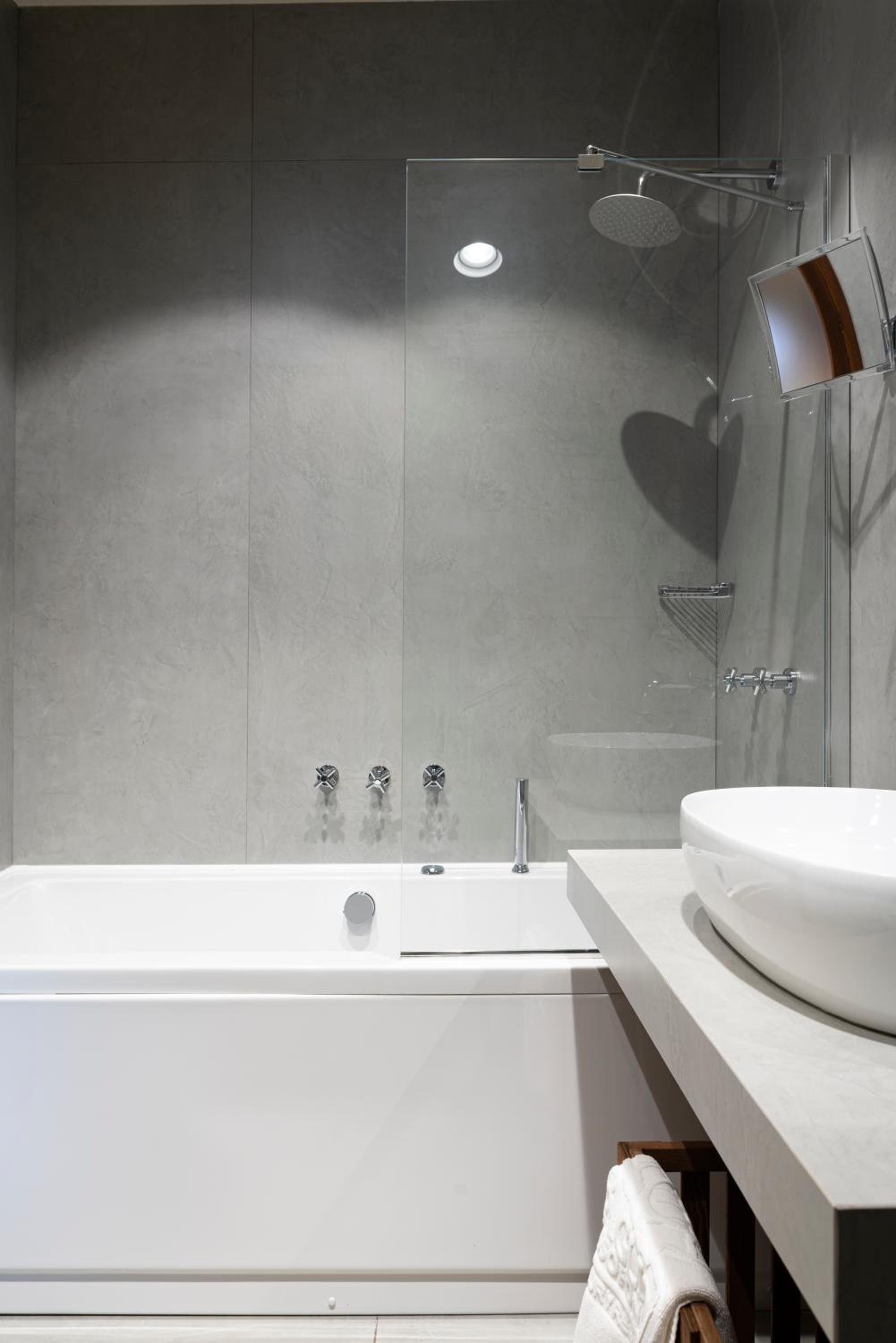 King Suite - Photo 16