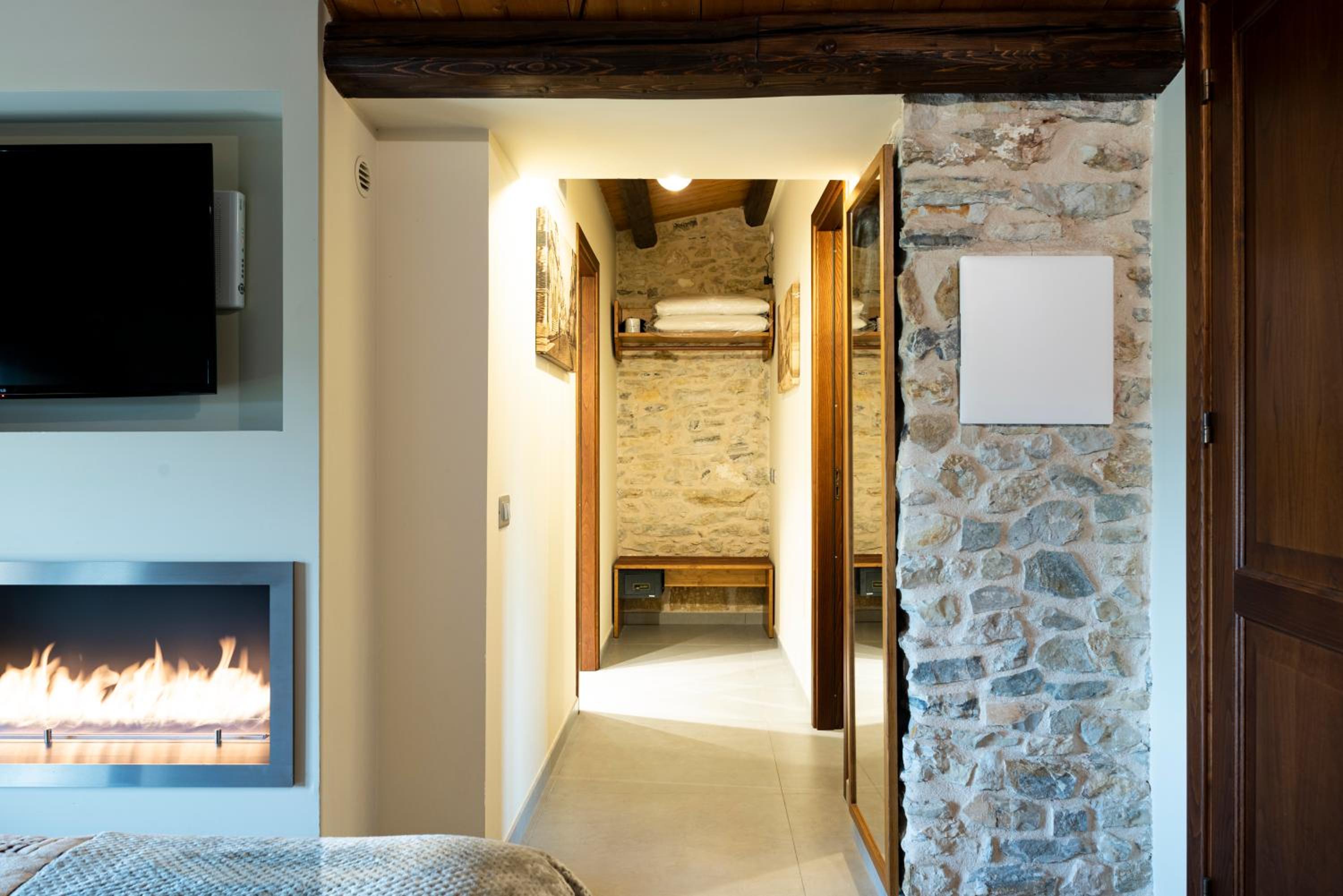 Family Suite - Photo 2