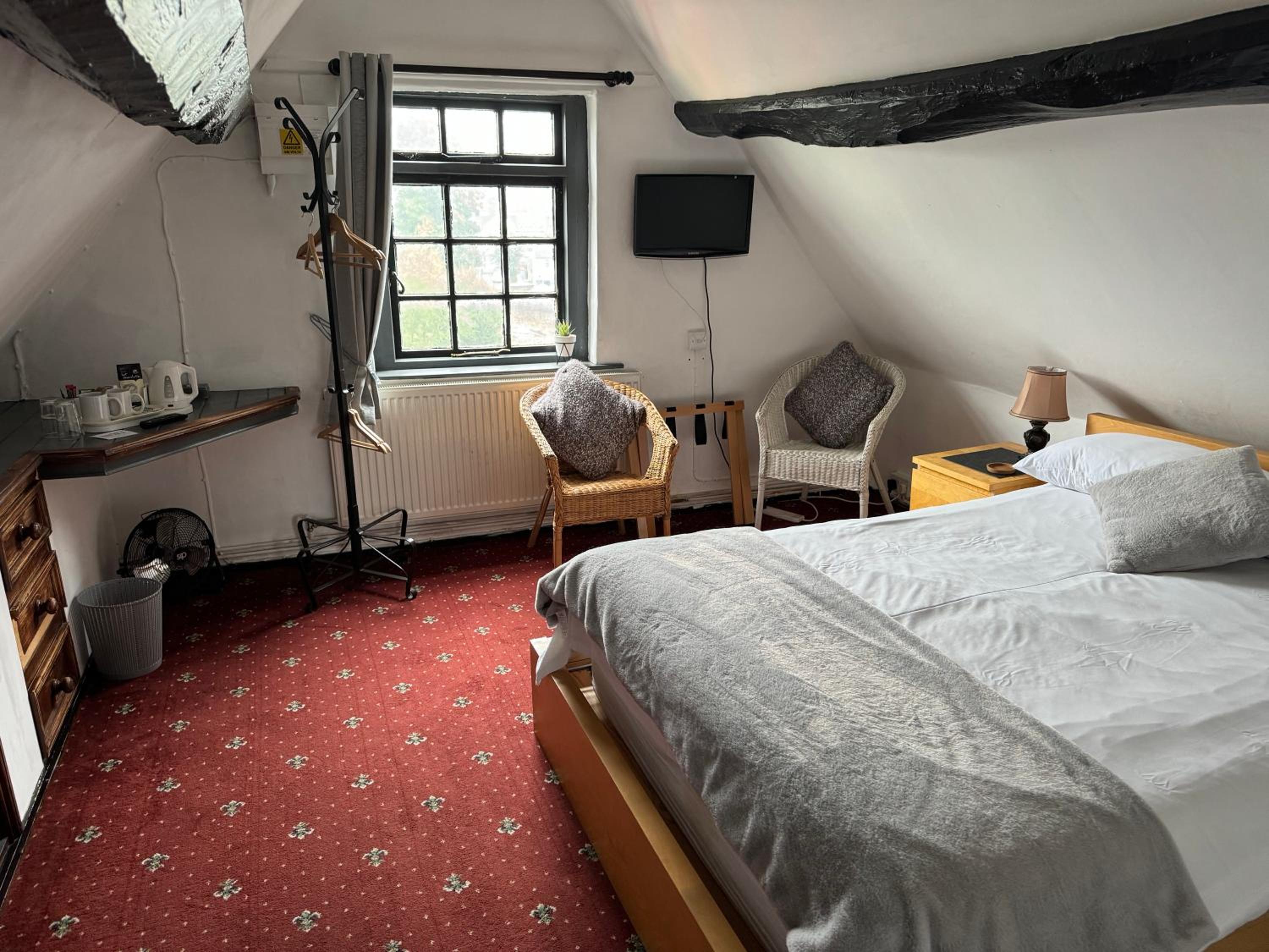 Double Room - Photo 1
