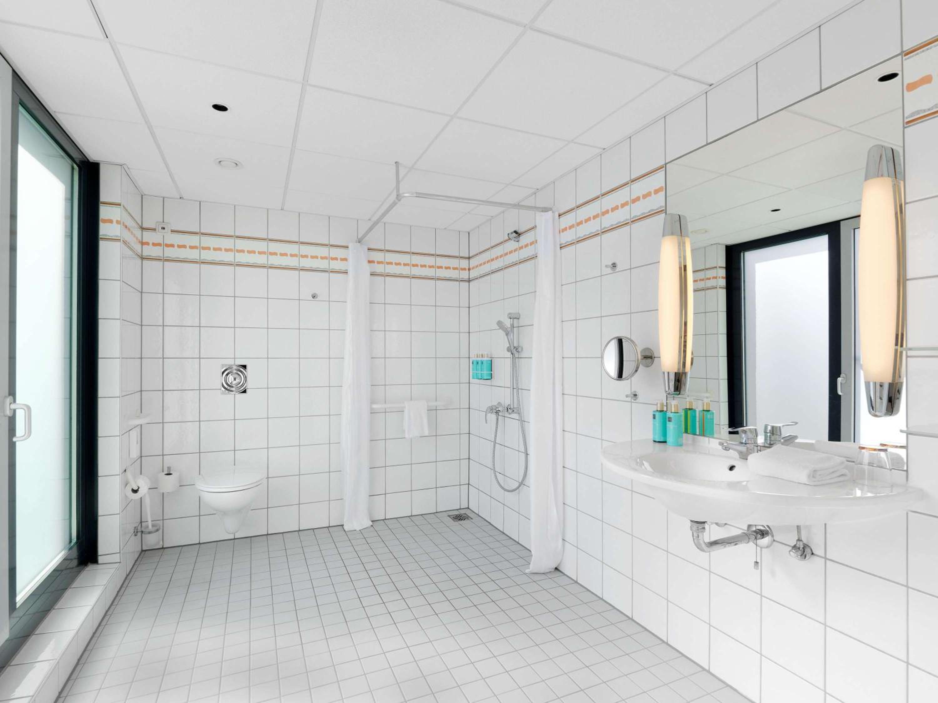 Standard single room - Accessible