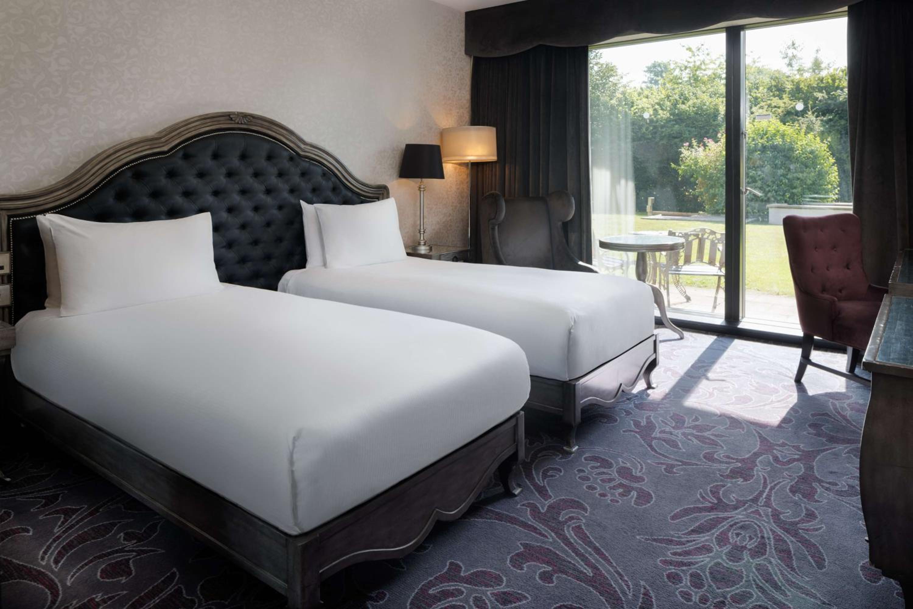 Deluxe Twin Room - Photo 2