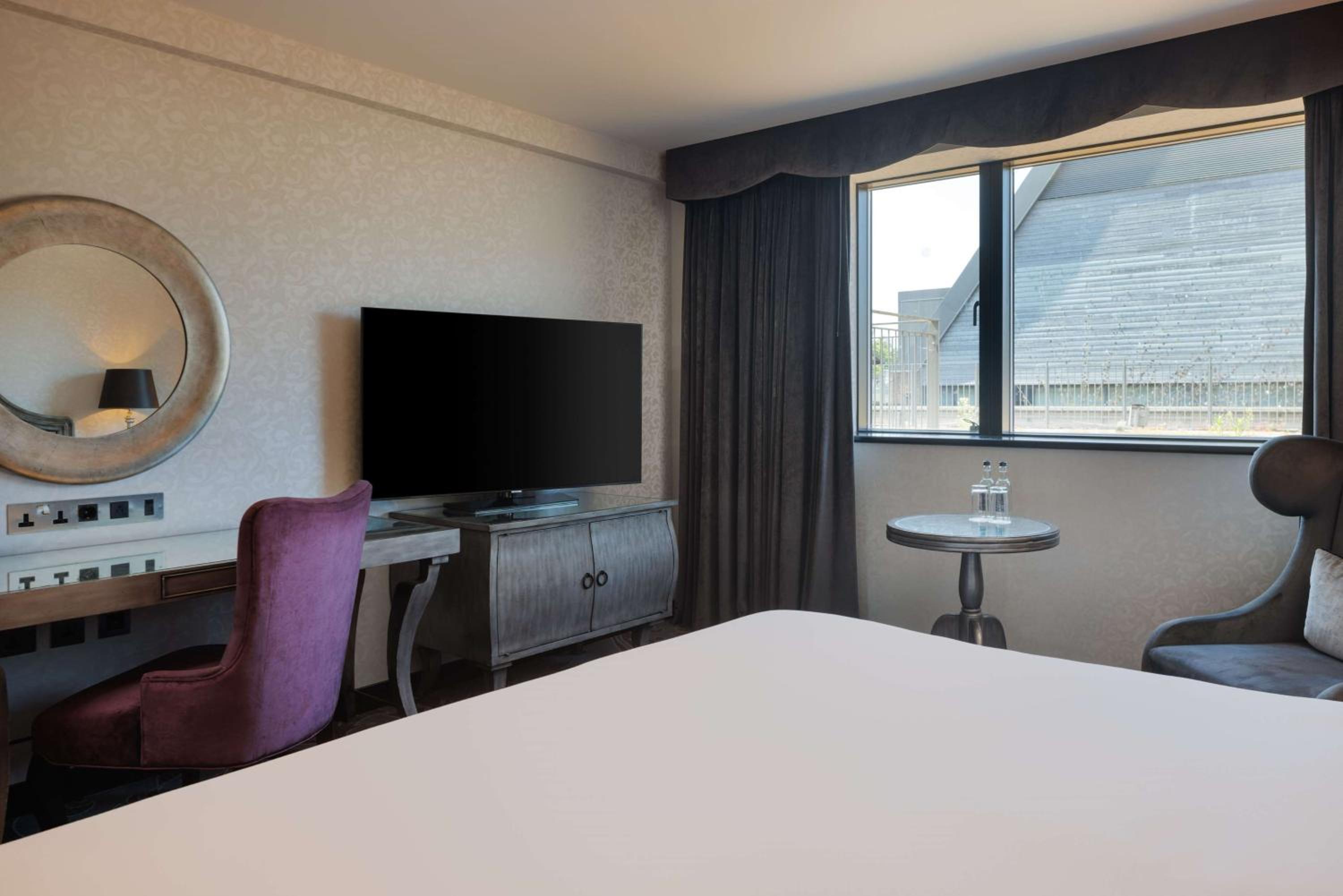 King Guest Room photo 1
