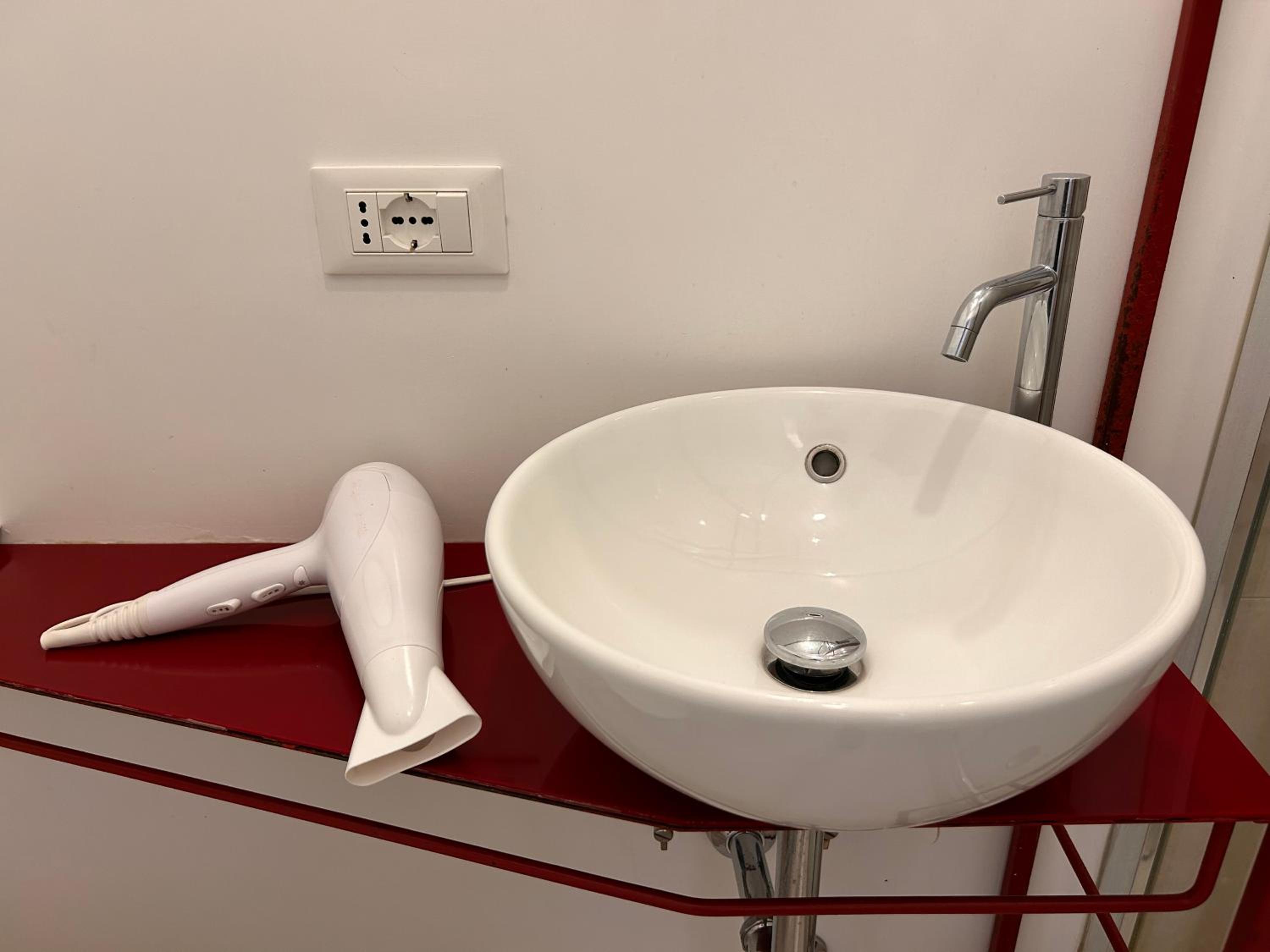 Deluxe Triple Room photo 2