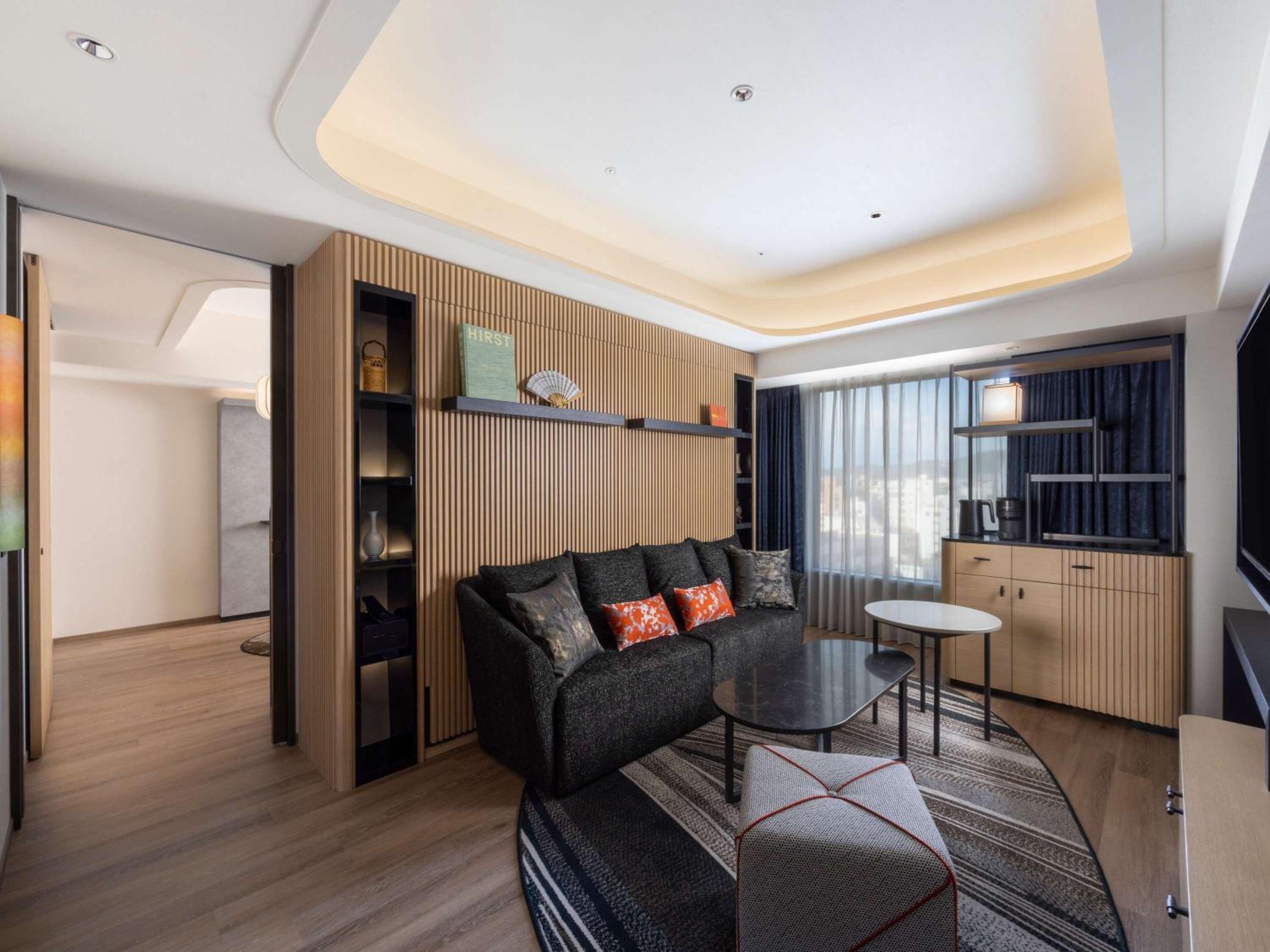 Executive Junior Suite with Two Single Beds - Photo 4