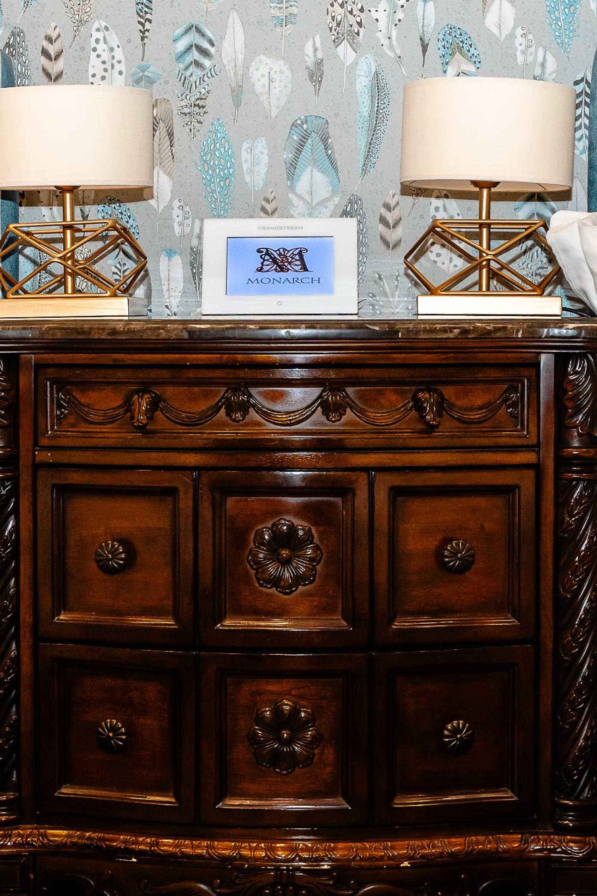 Deluxe Family Room photo 3