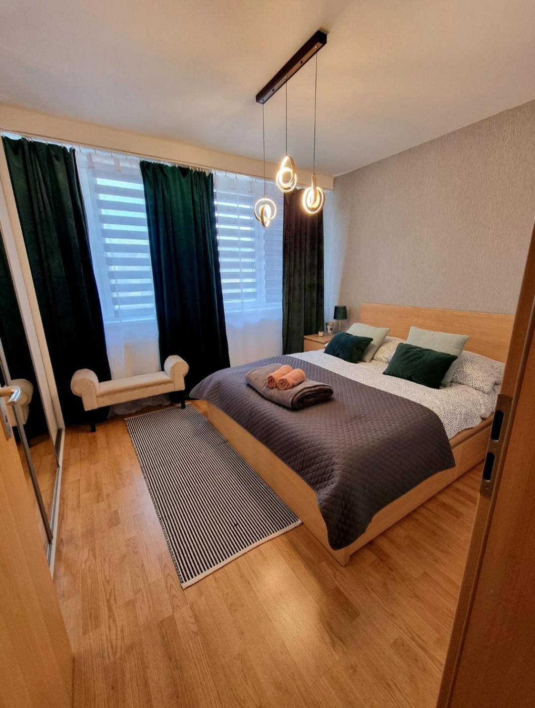One-Bedroom Apartment - Photo 13