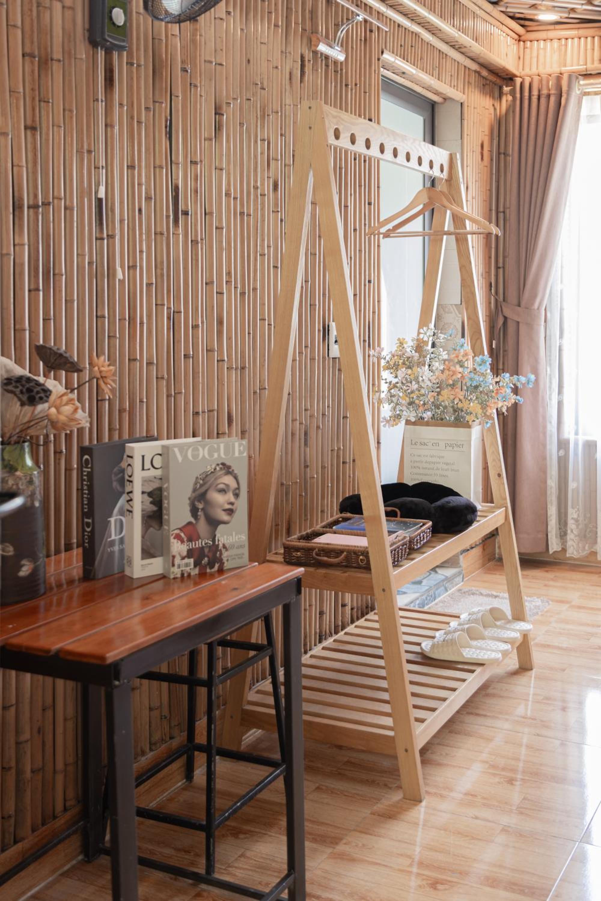 Family Room - Photo 8