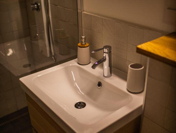 Apartment with Terrace photo 2
