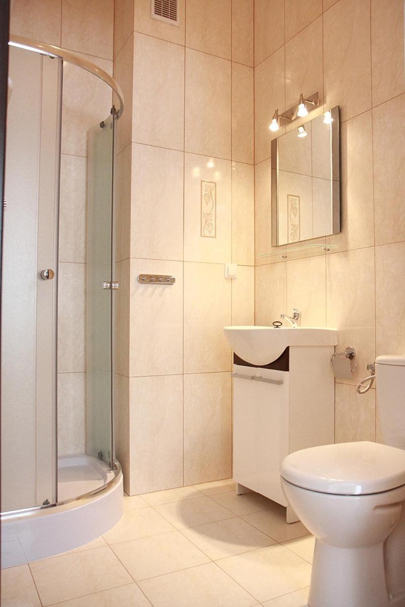 Double Room - Photo 8