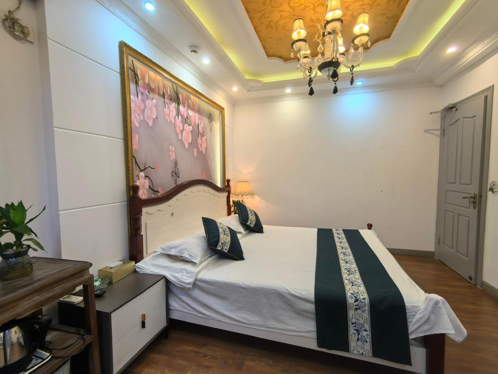 Deluxe Queen Room  photo 3