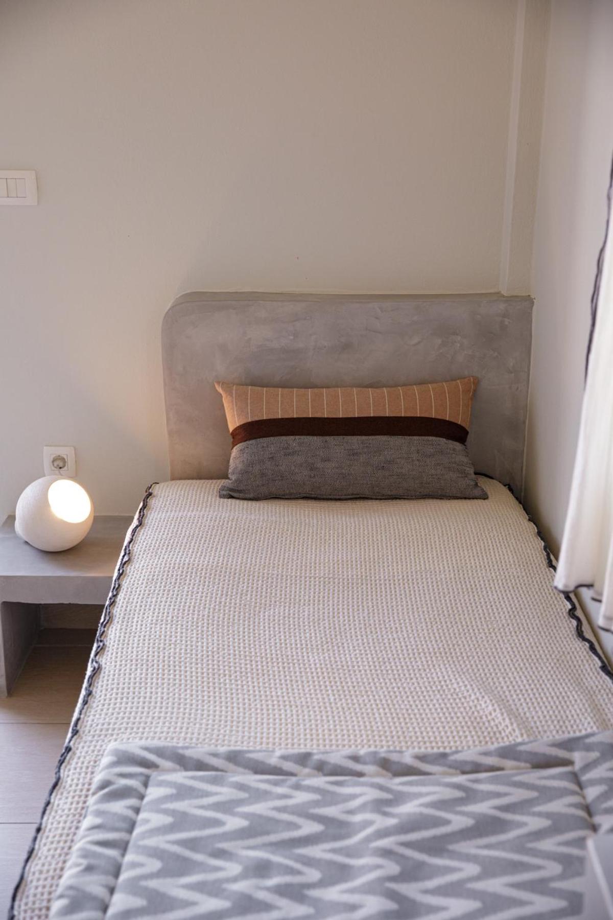Standard Double Room - Photo 19