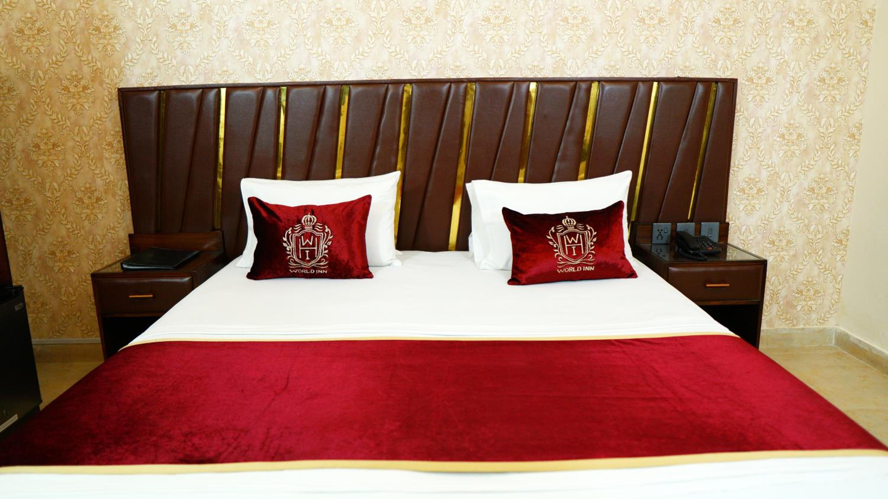 Deluxe Double Room photo 2