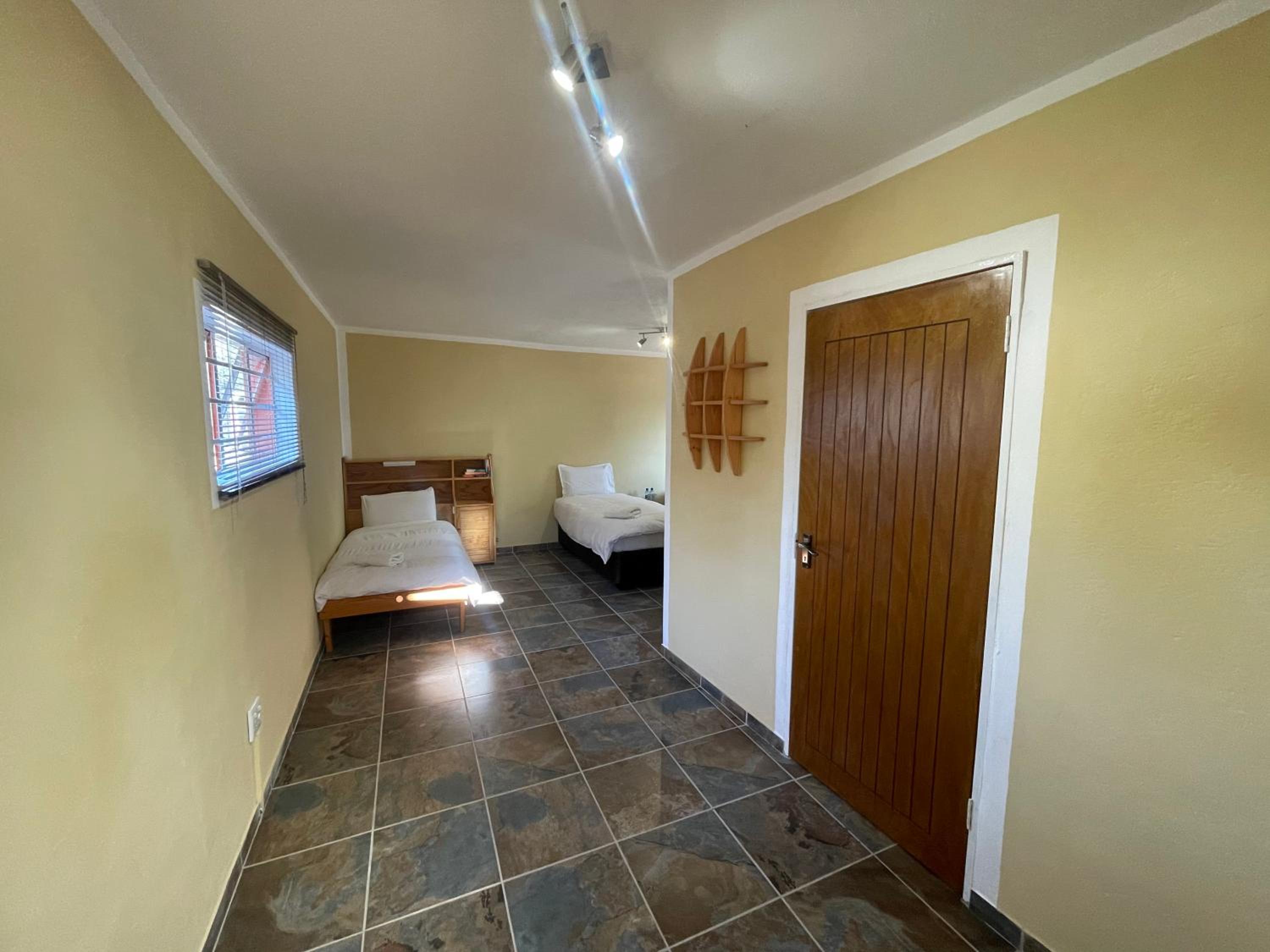 Comfort Triple Room with Shower photo 3