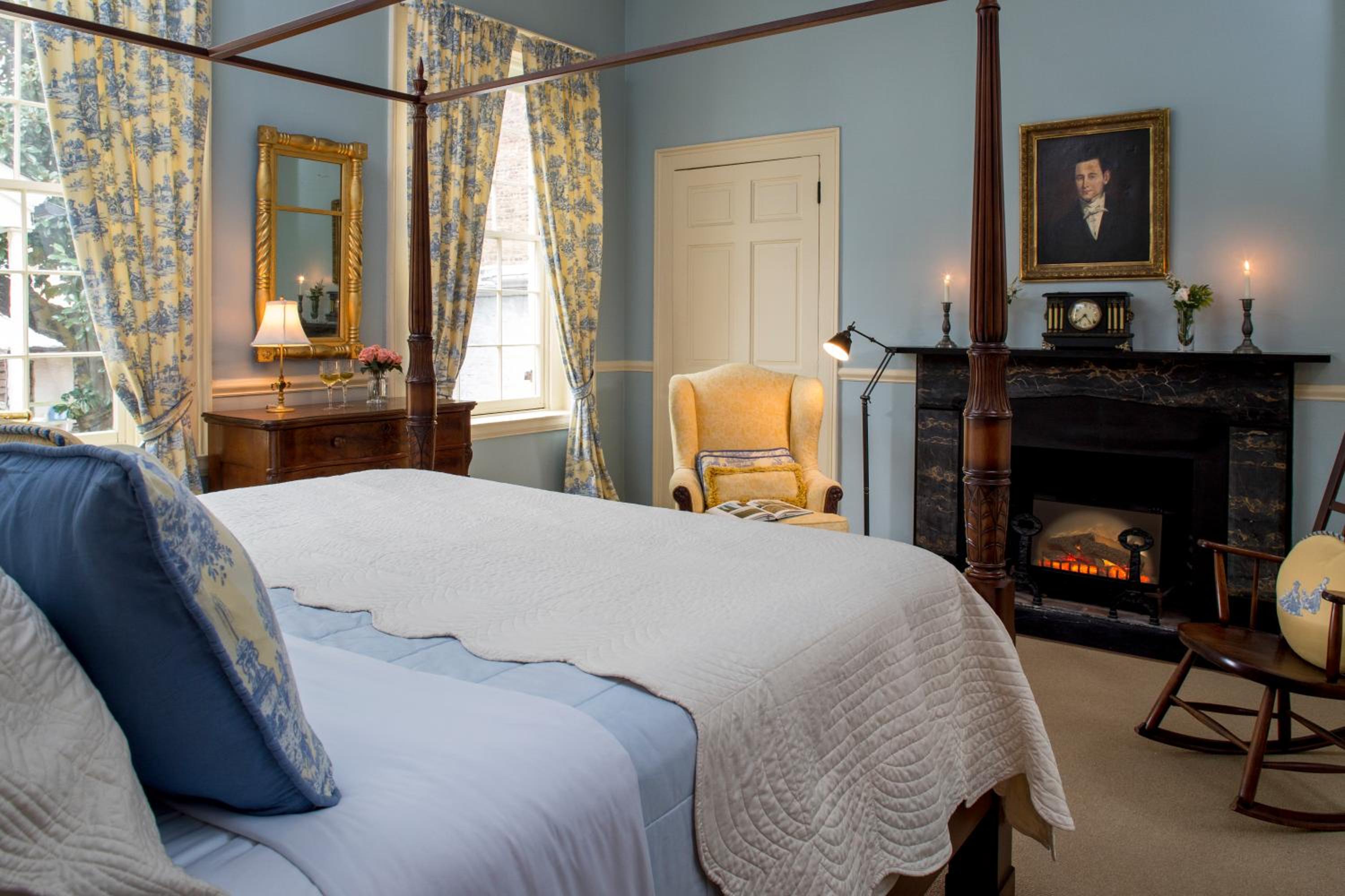 King Suite - Photo 2