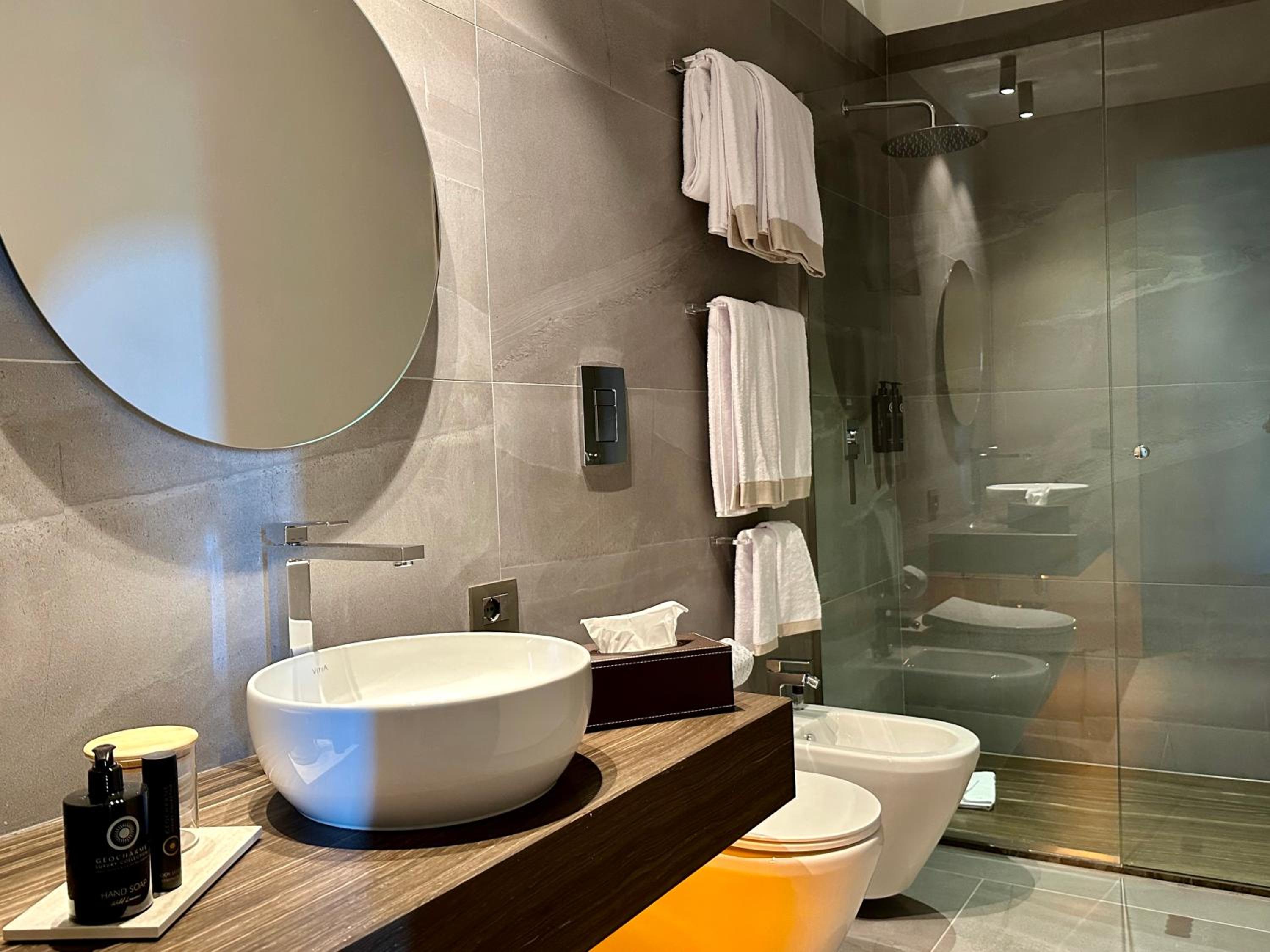 Superior Double or Twin Room - Photo 6