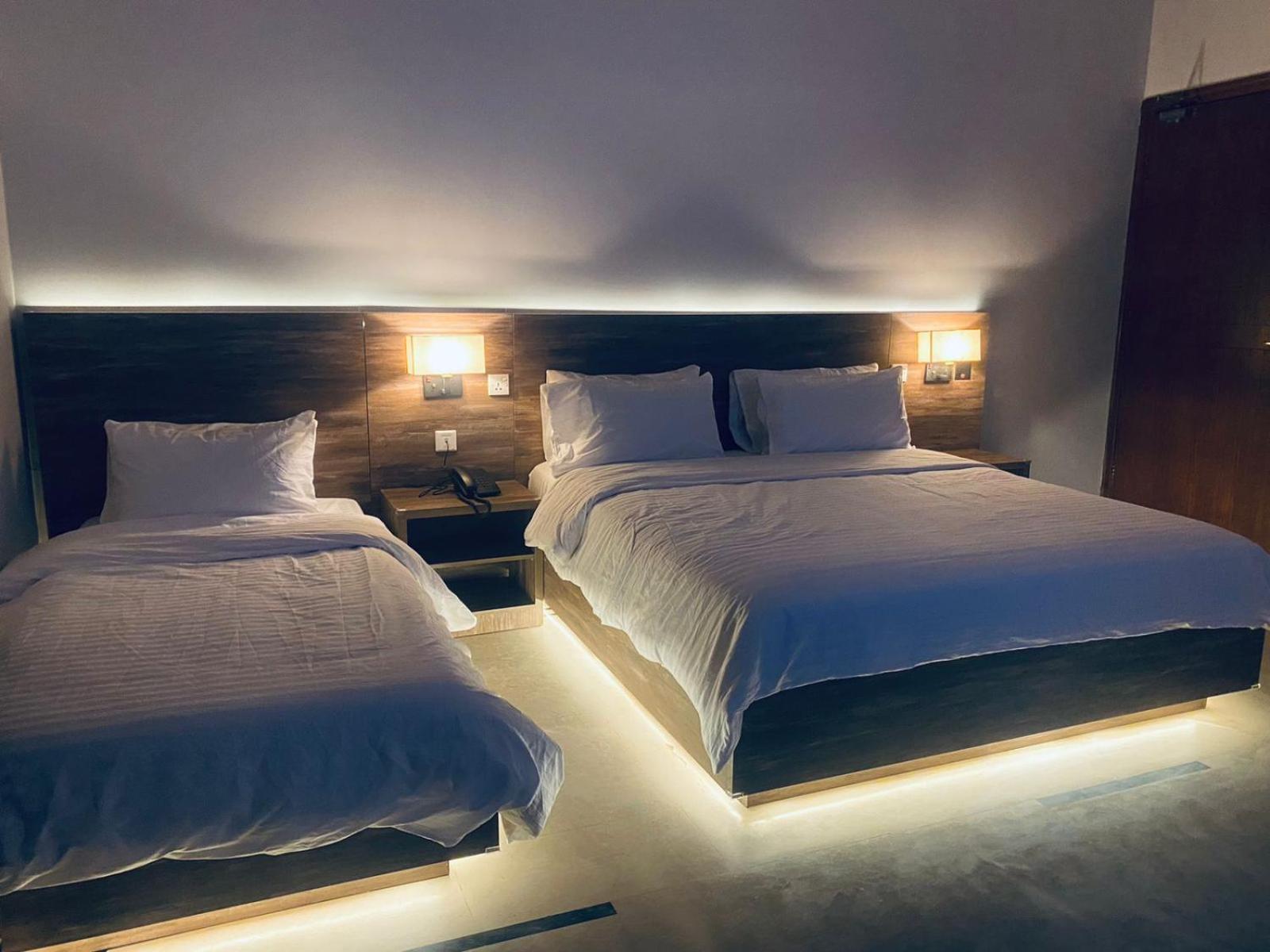 Deluxe Triple Room photo 3